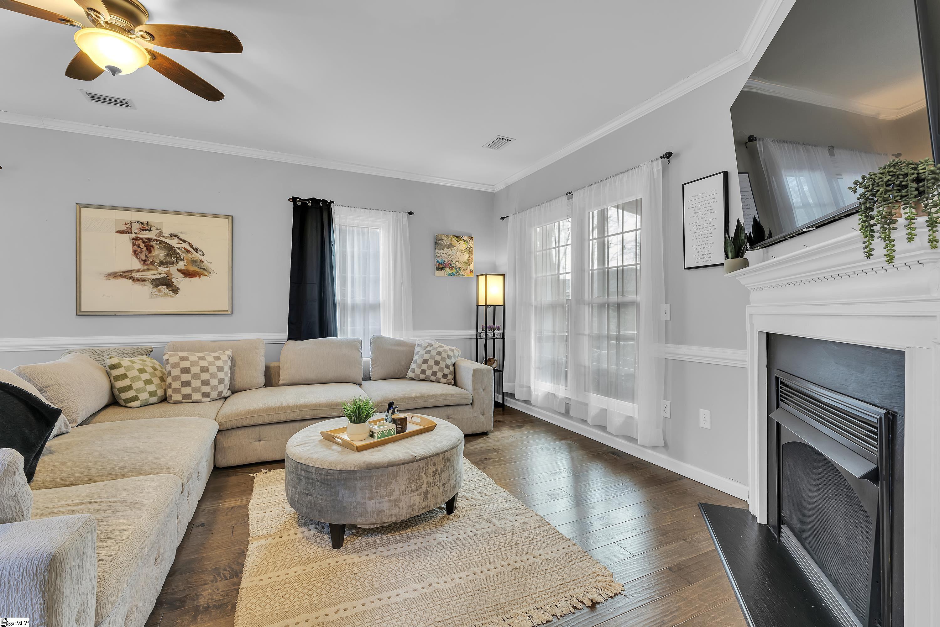 5 Indian Laurel Court