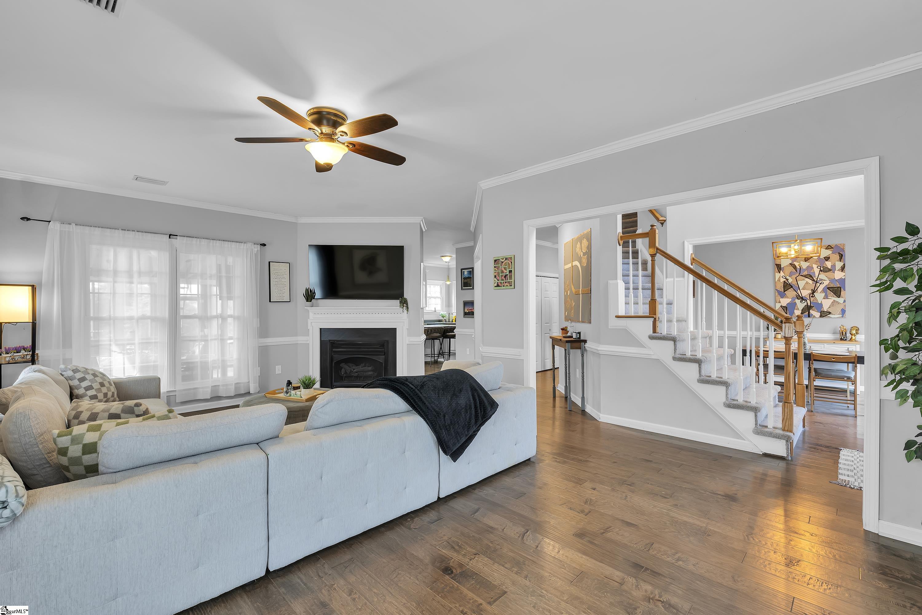 5 Indian Laurel Court