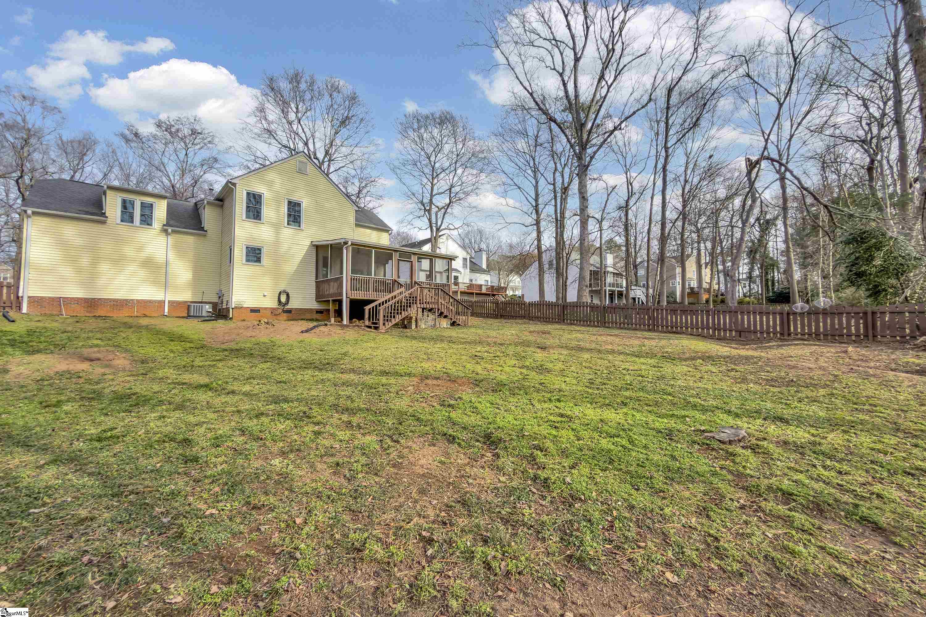 5 Indian Laurel Court