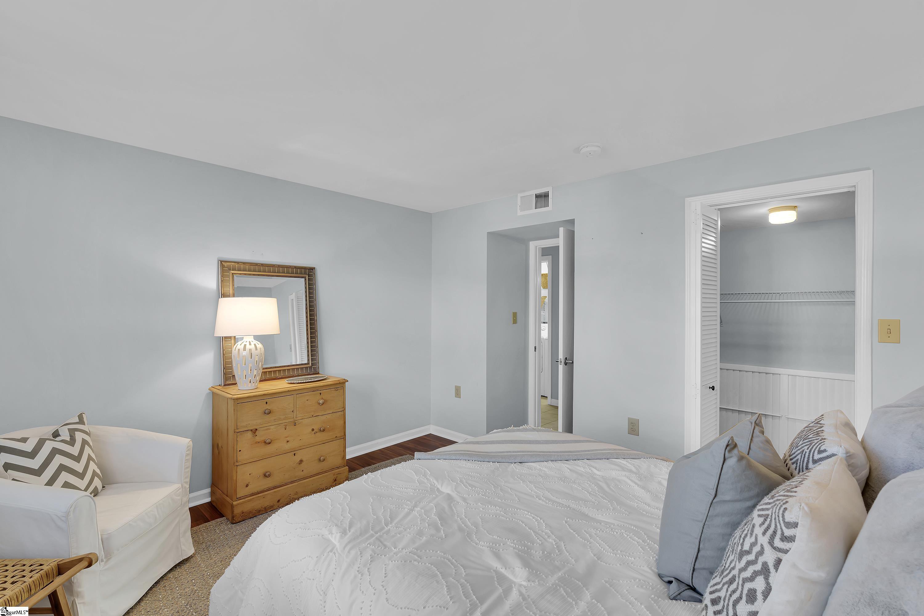 925 Cleveland Street Unit 35 Unit: Unit #35