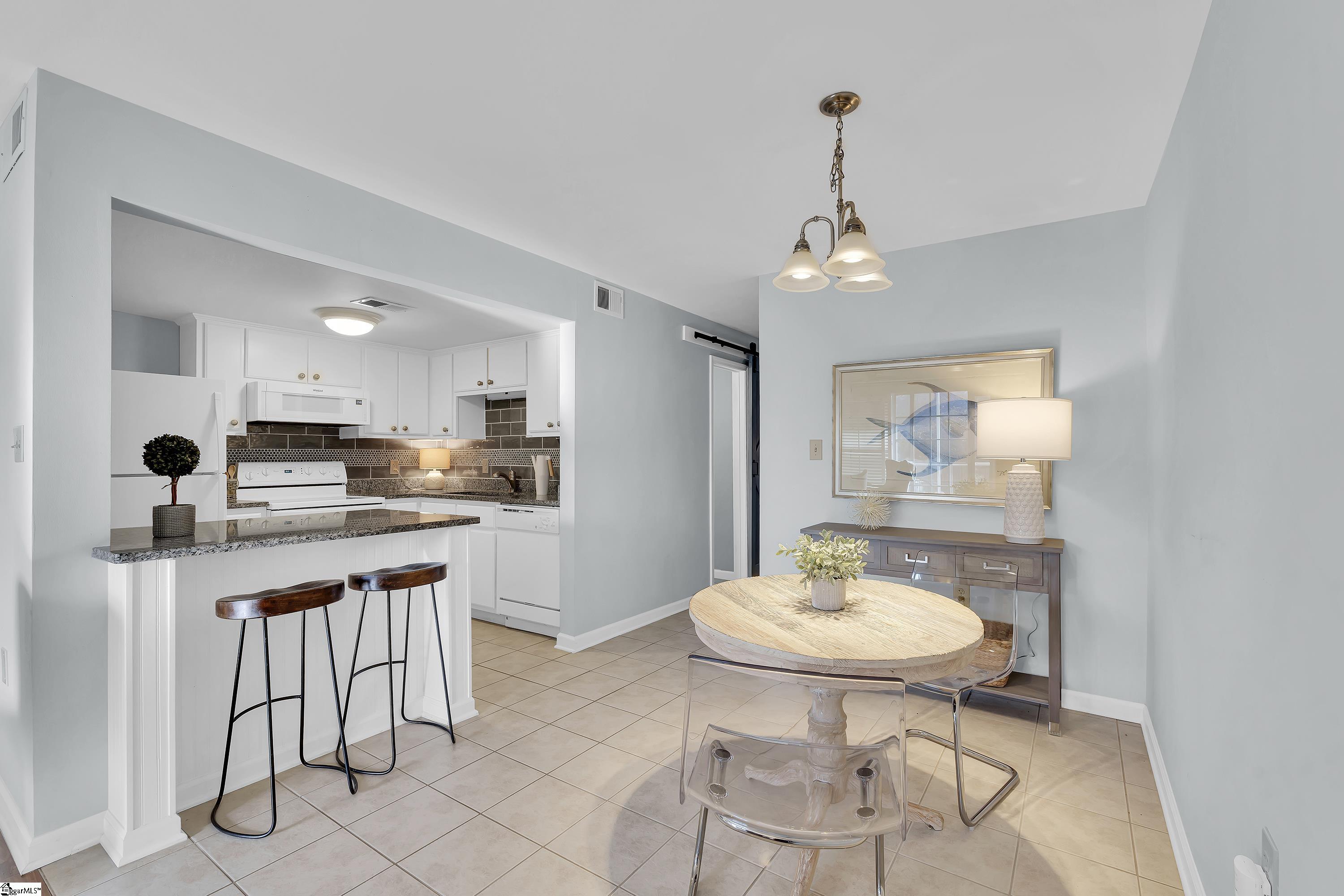 925 Cleveland Street Unit 35 Unit: Unit #35