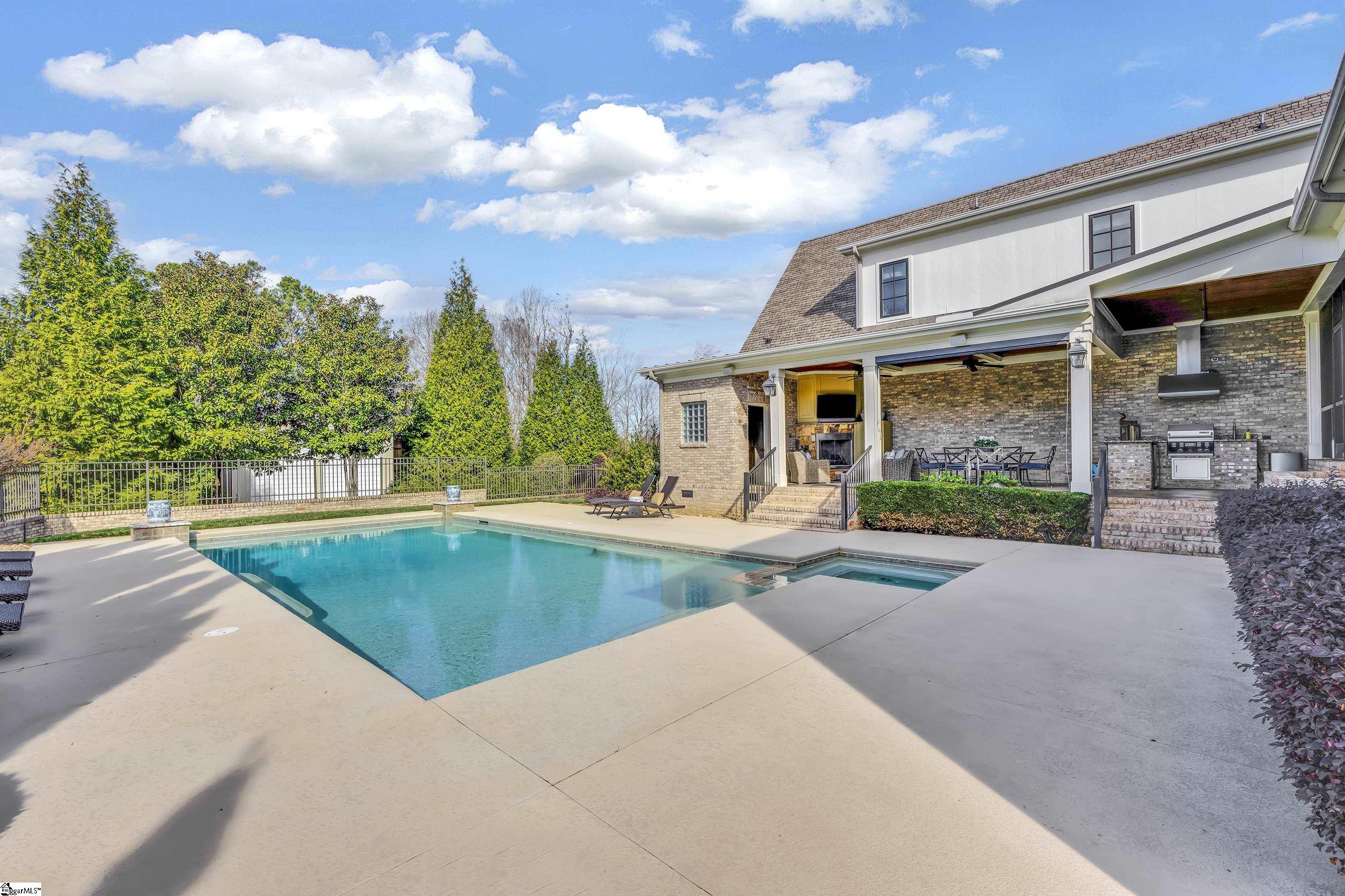 1005 Garlington Road