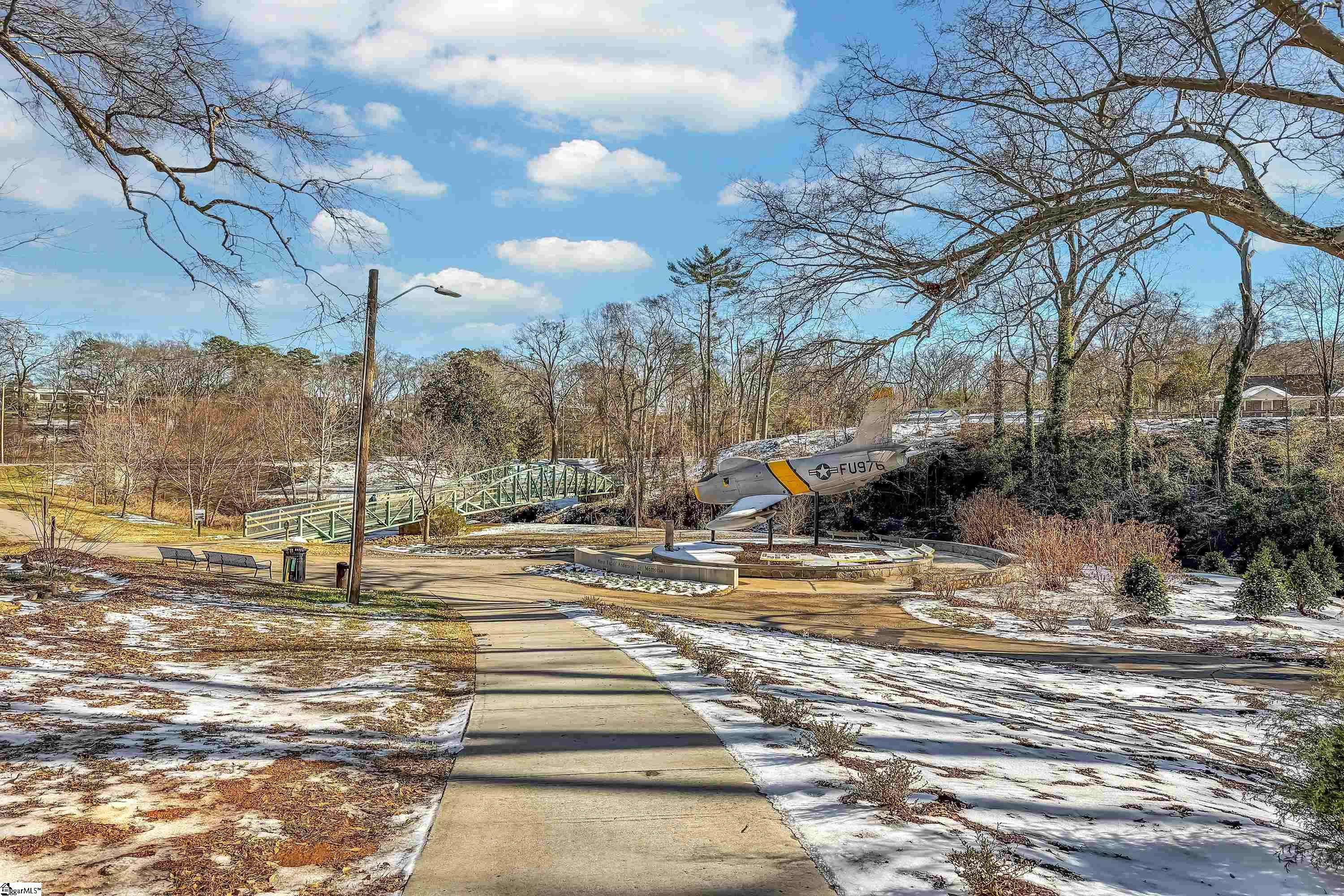 168 Ridgeland Drive Unit 201