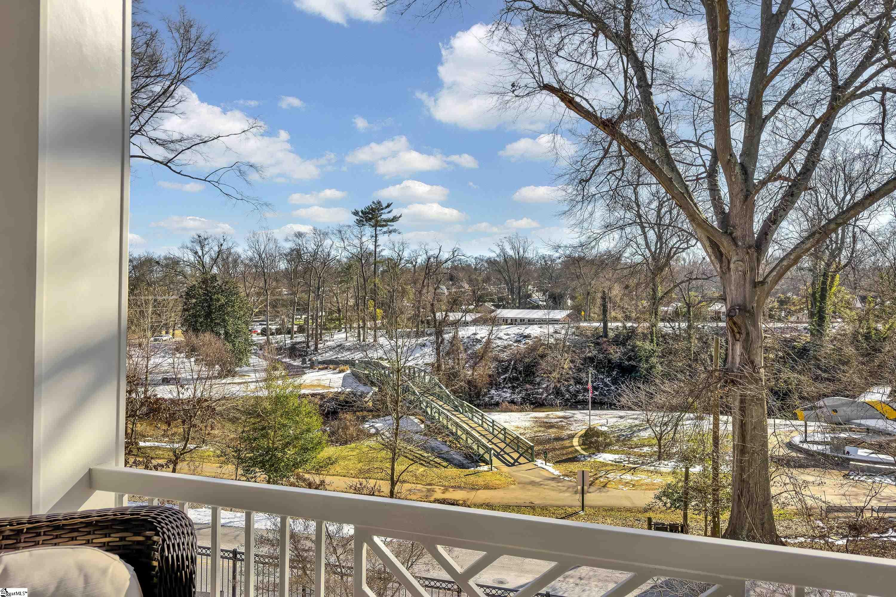 168 Ridgeland Drive Unit 201