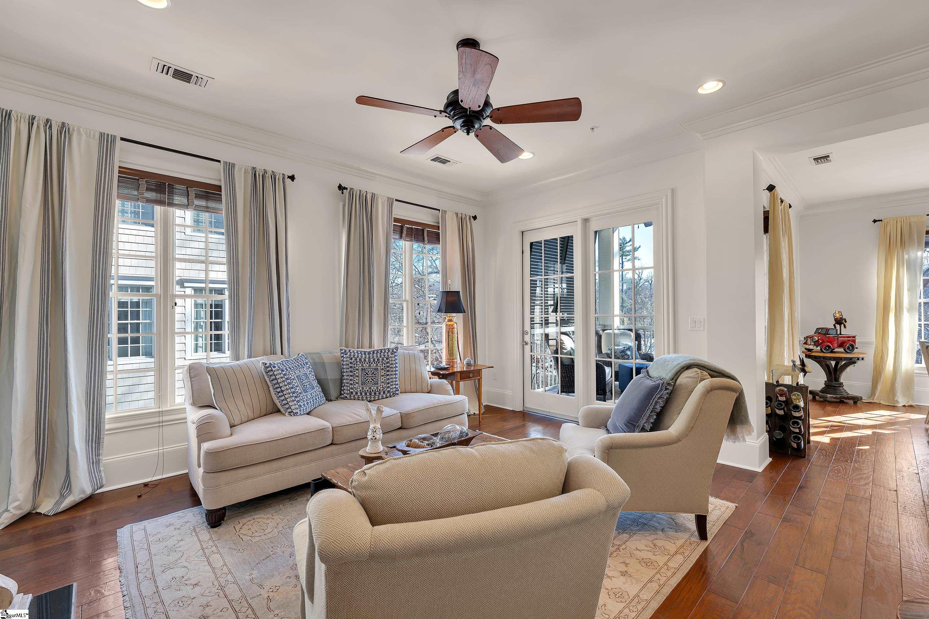 168 Ridgeland Drive Unit 201