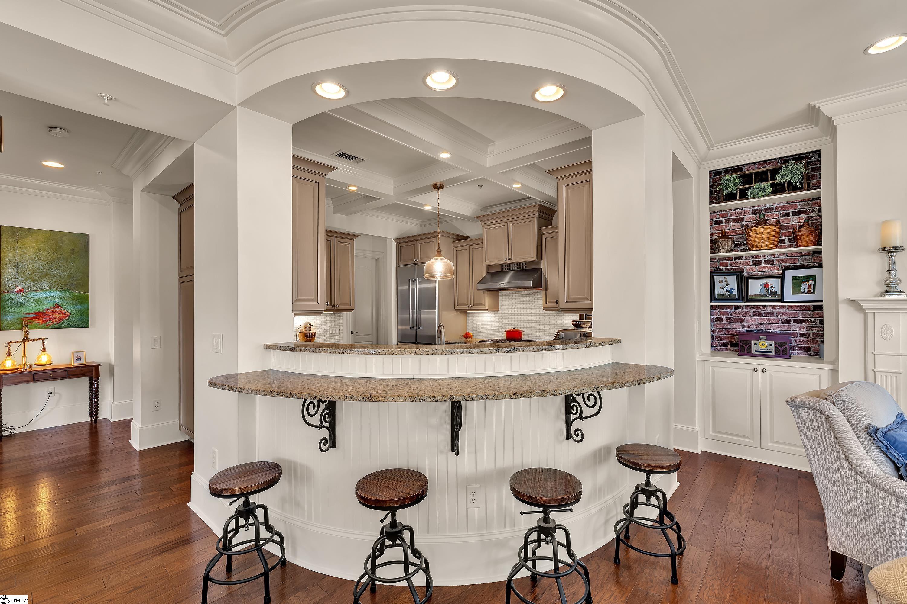 168 Ridgeland Drive Unit 201