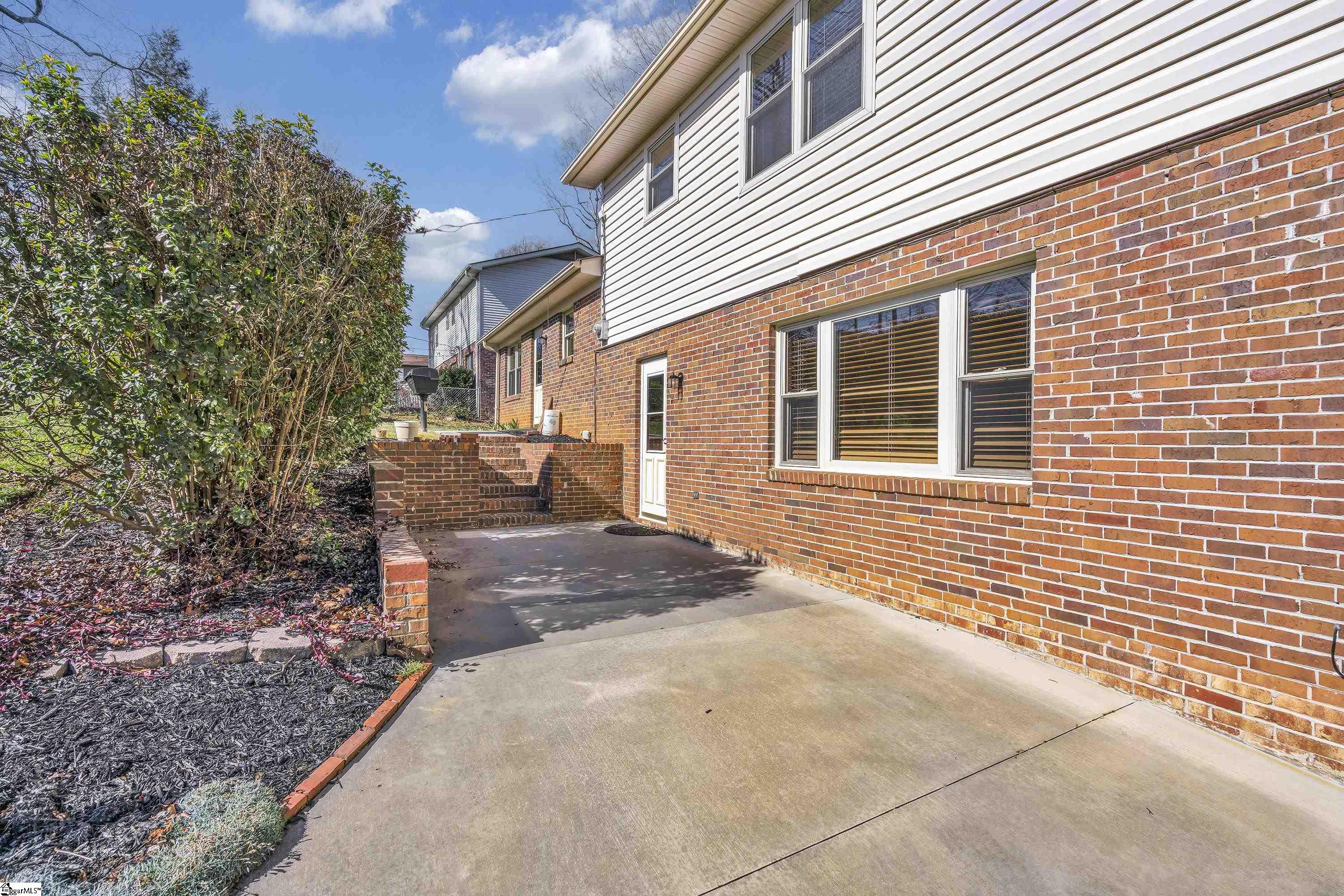 507 Edwards Mill Road