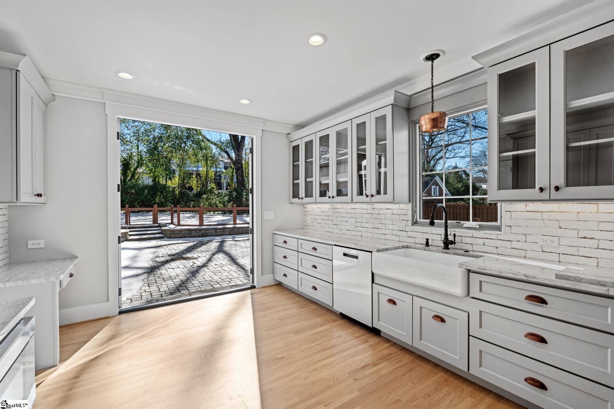 516 Cleveland Street