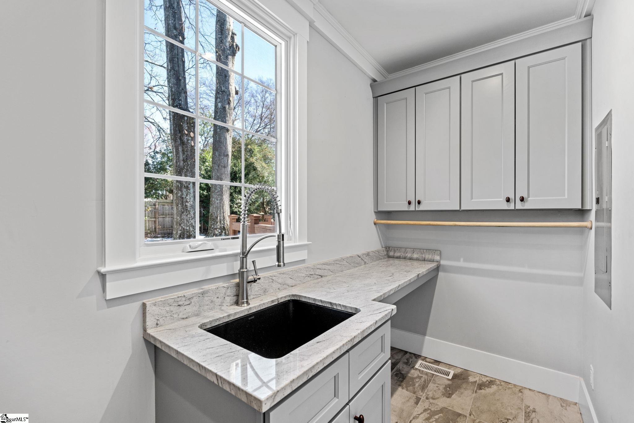 516 Cleveland Street