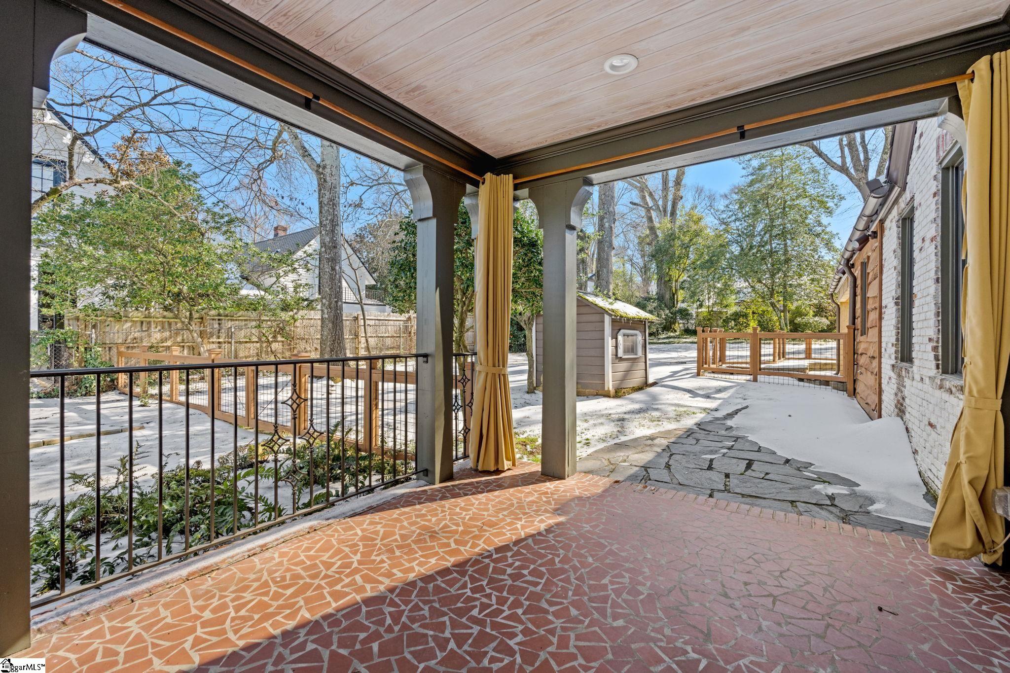 516 Cleveland Street