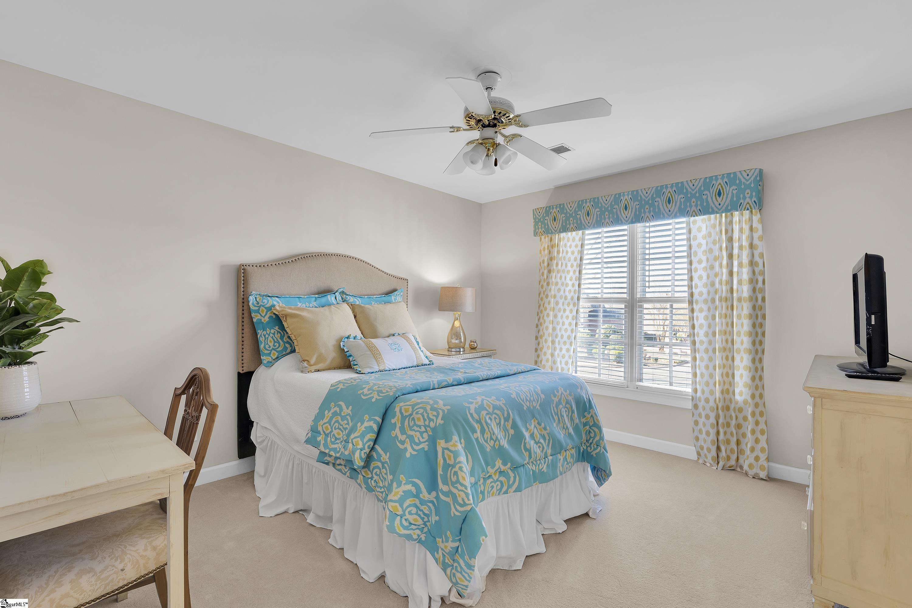 17 Gilder Point Court