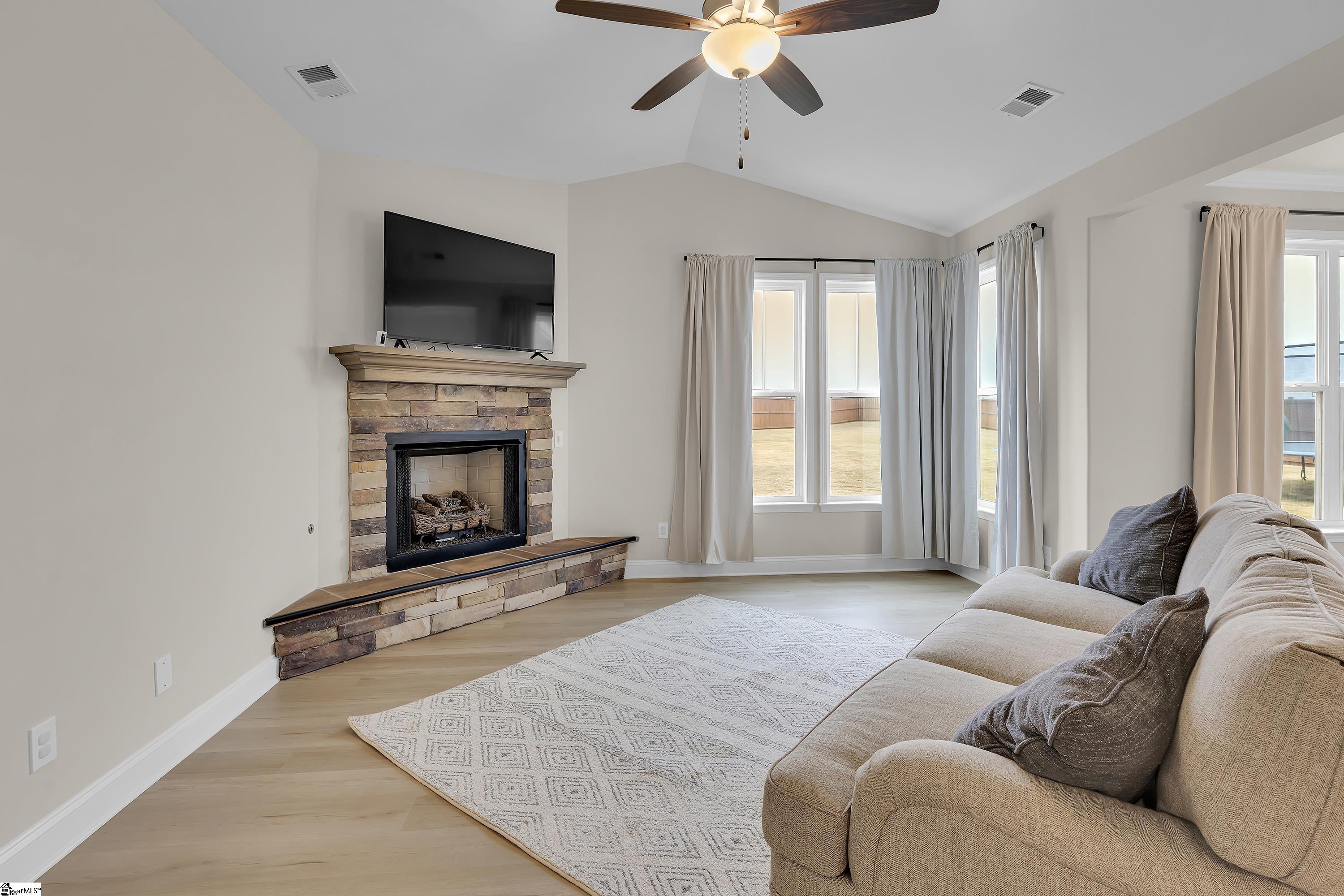 1030 Linden Ridge Road