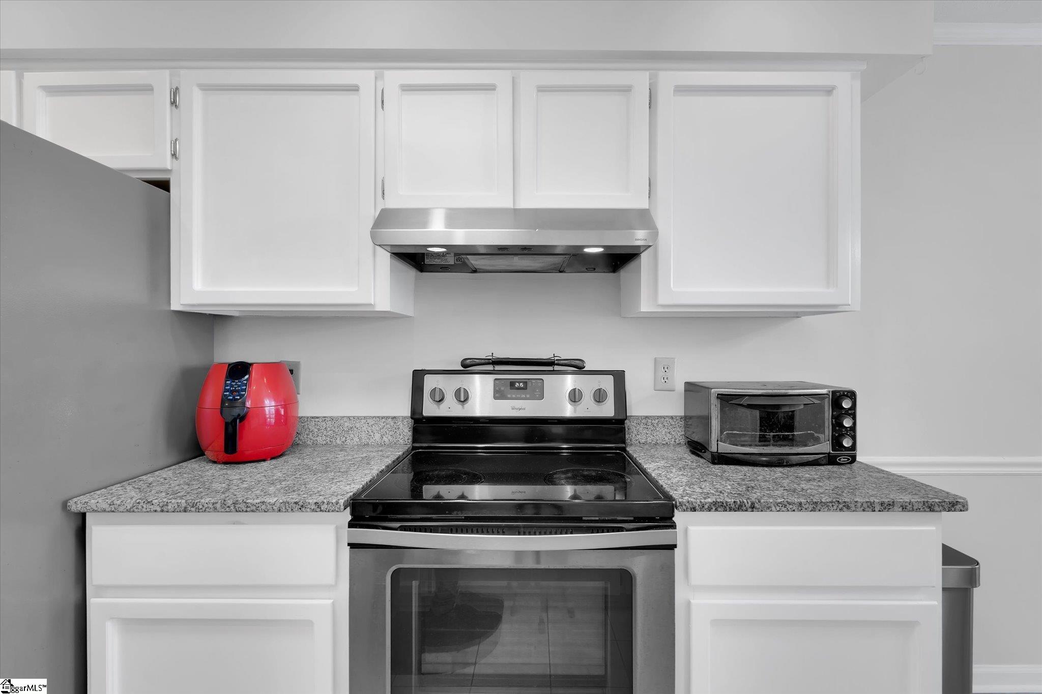 40 Wood Pointe Drive