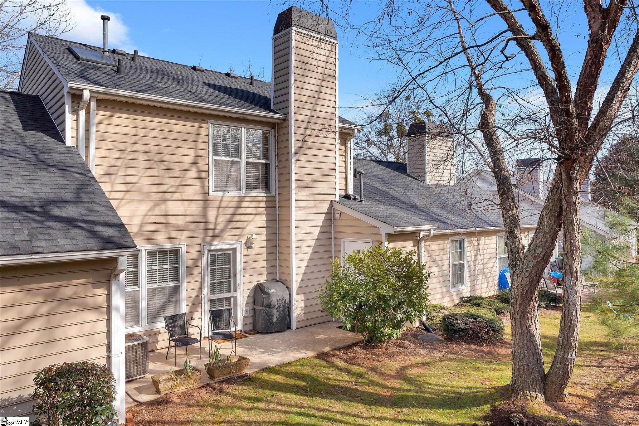 40 Wood Pointe Drive