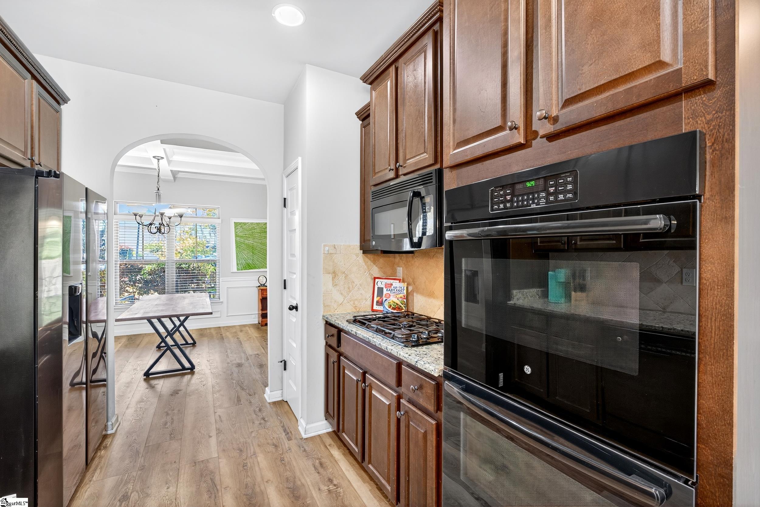 207 E Deer Drive