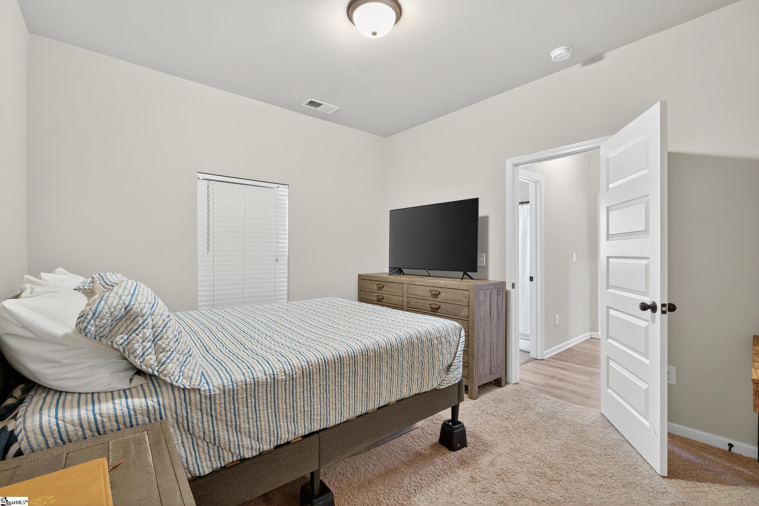 207 E Deer Drive