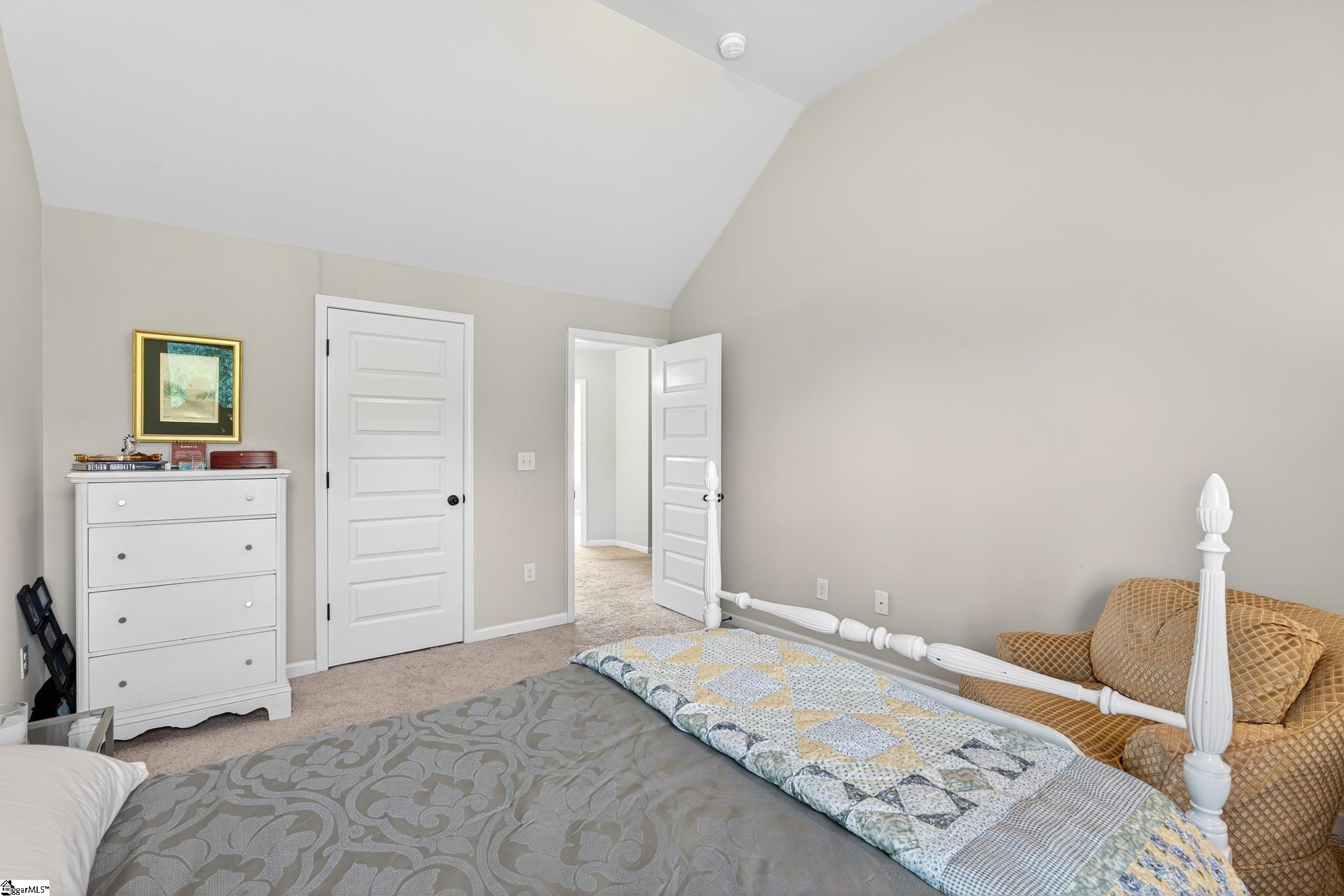 207 E Deer Drive