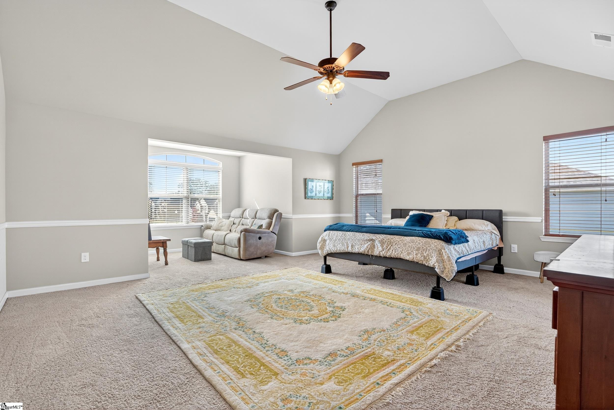 207 E Deer Drive