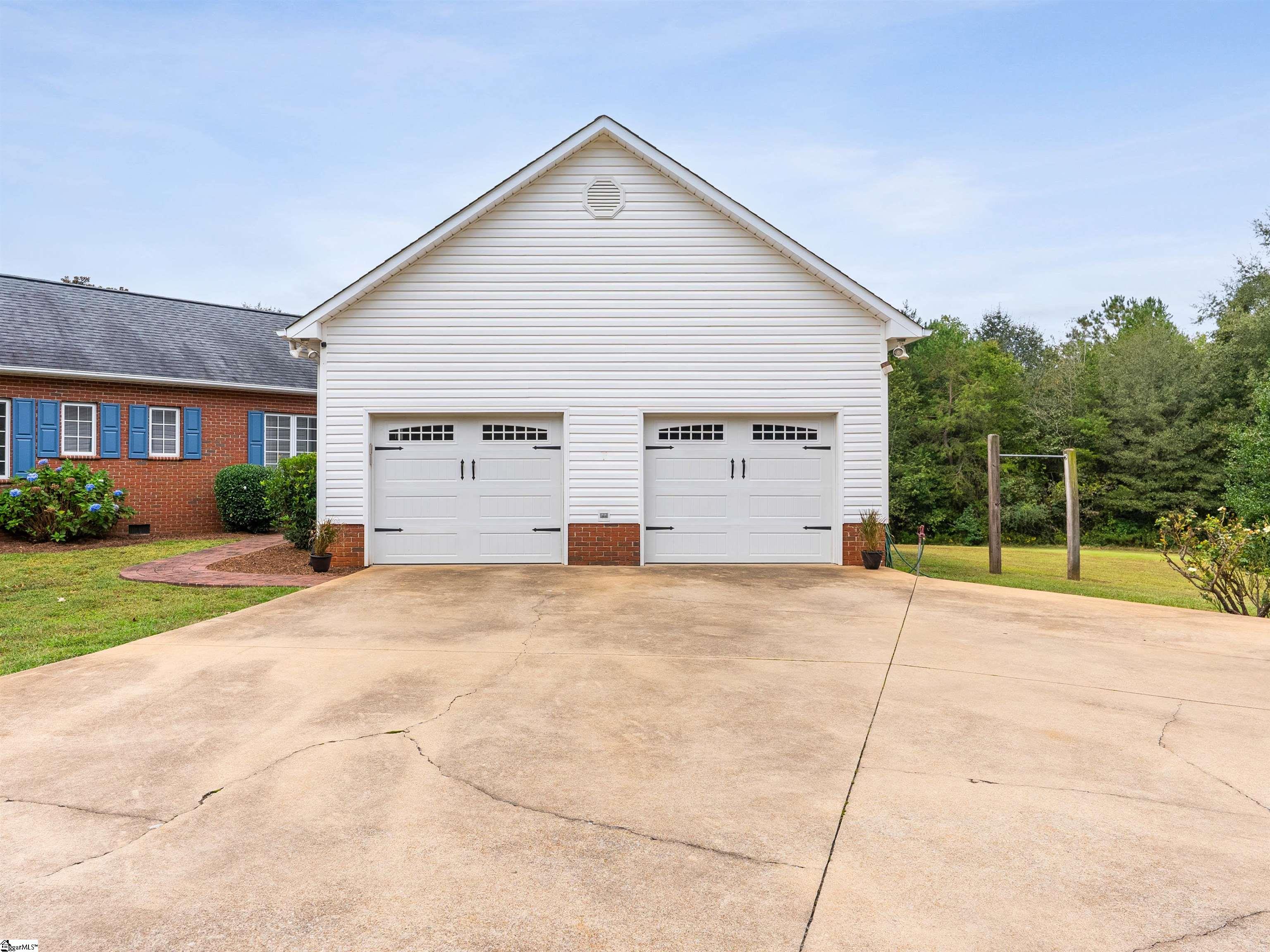 125 Stonewall Drive