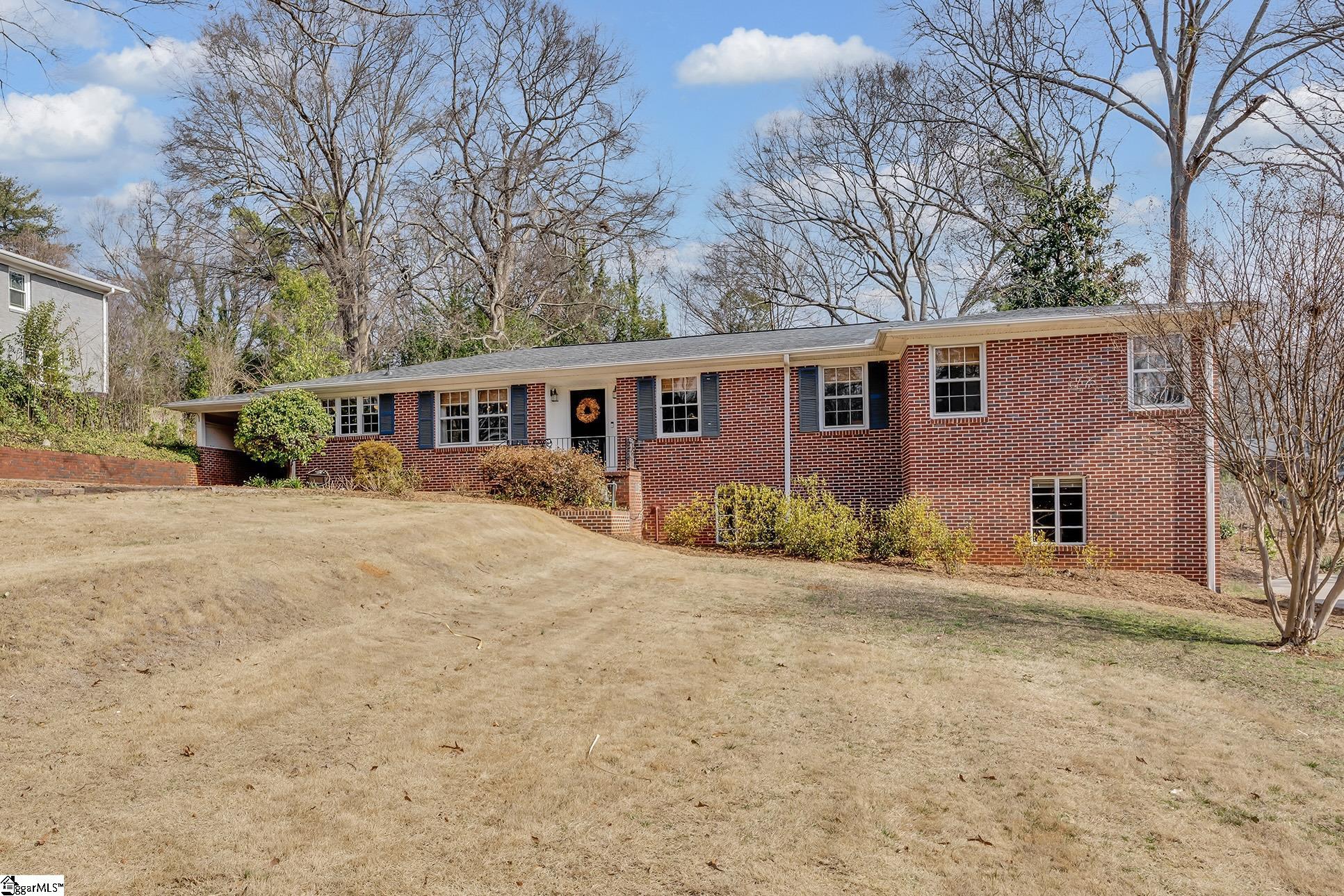 120 Lullwater Road