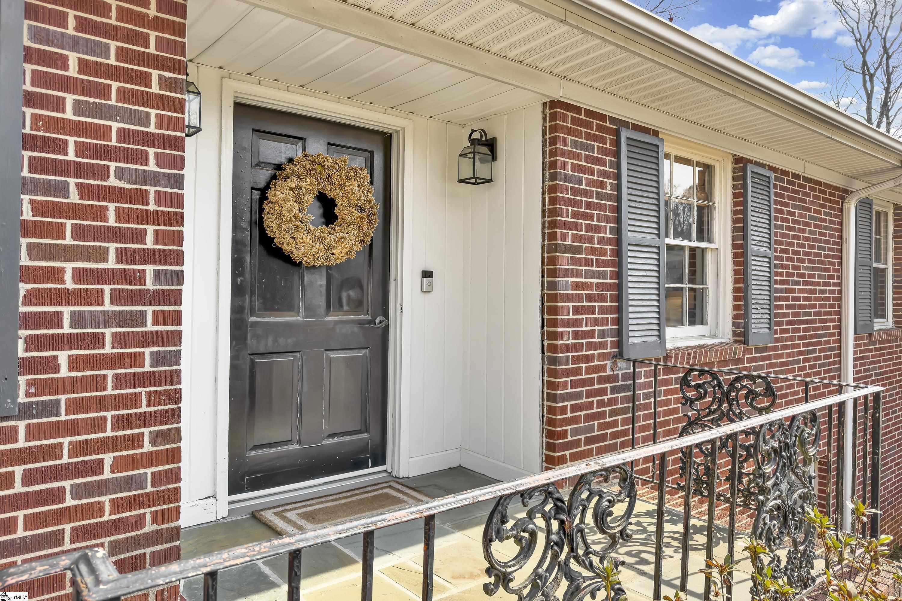 120 Lullwater Road