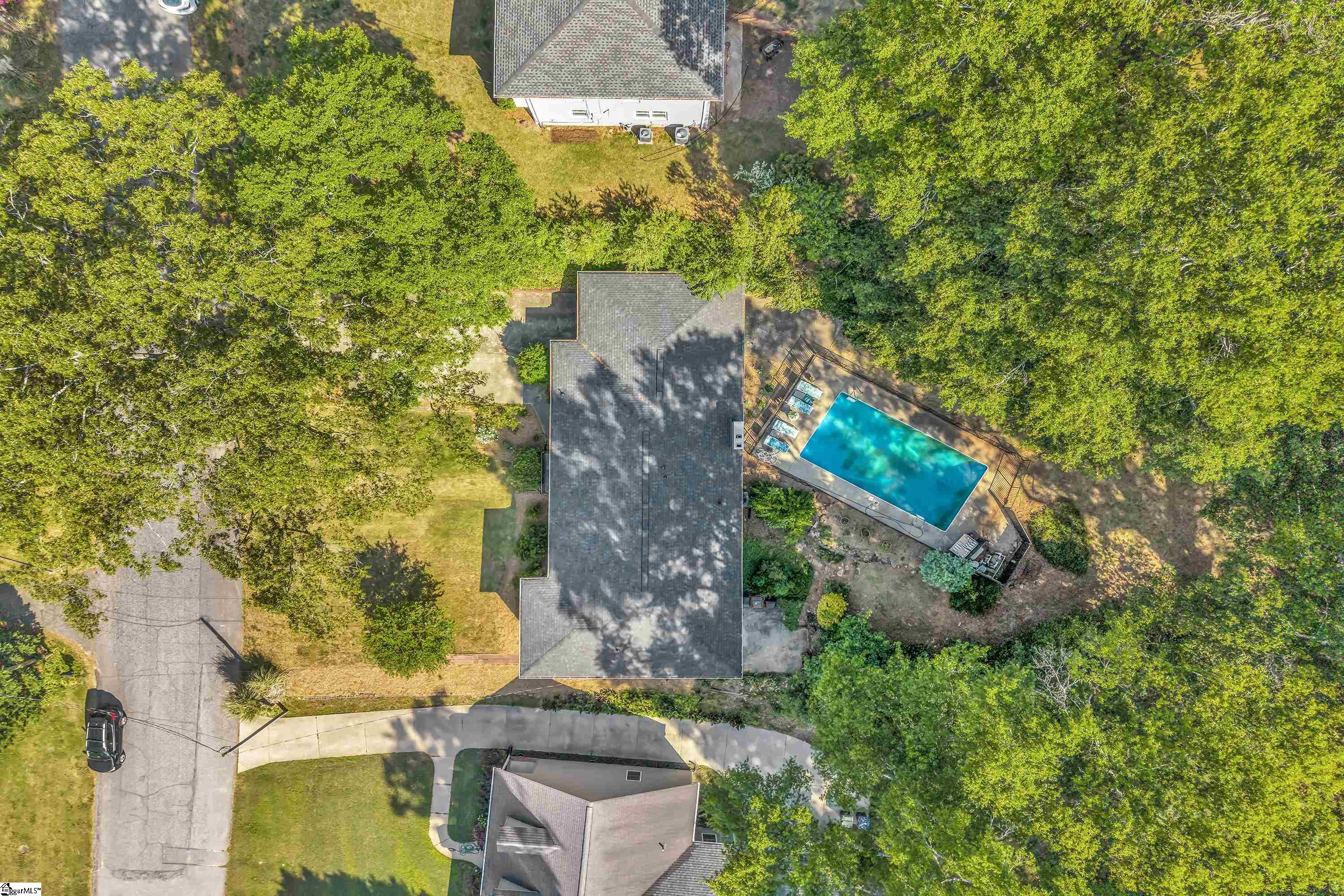 120 Lullwater Road