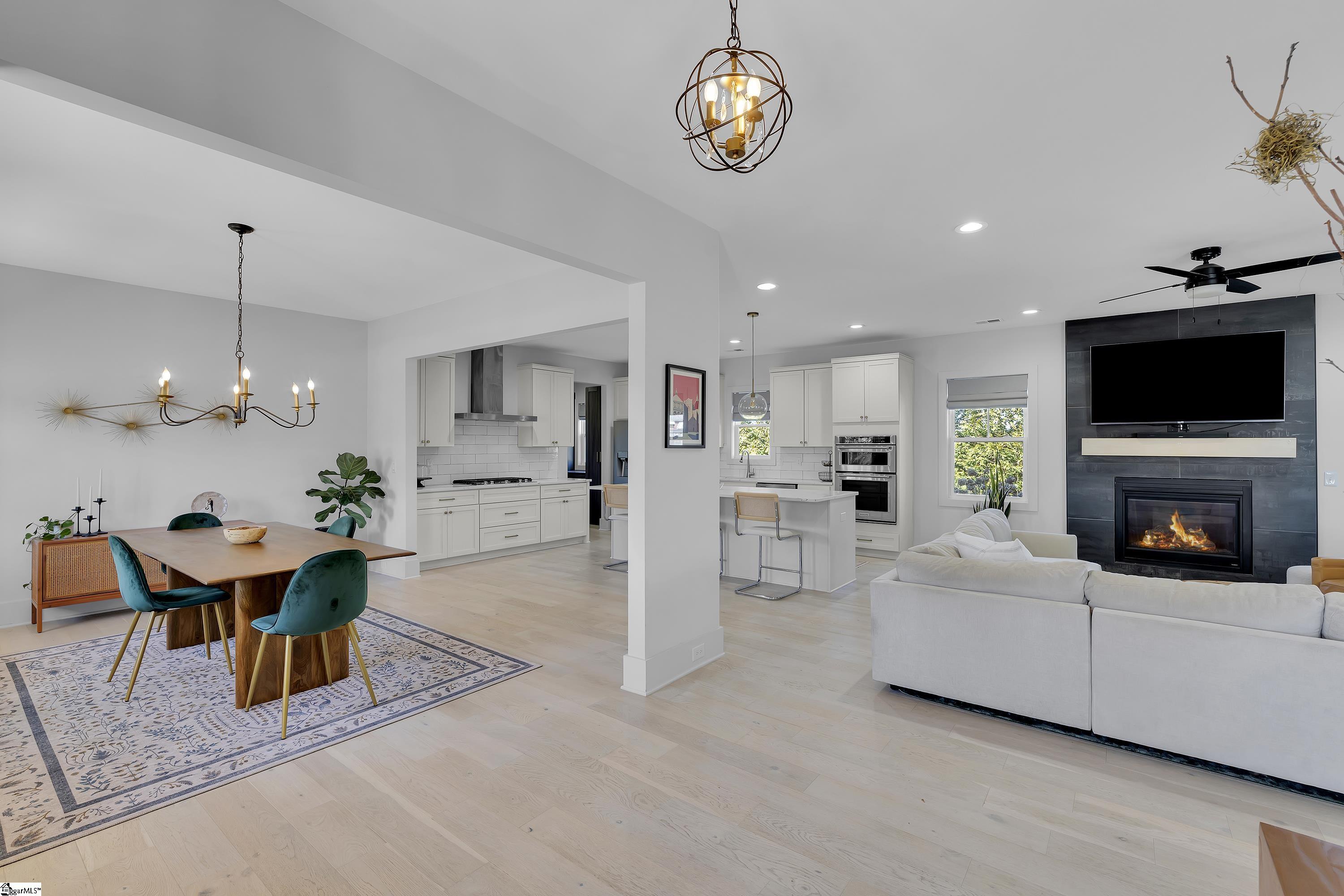 1 Azalea Spring Court