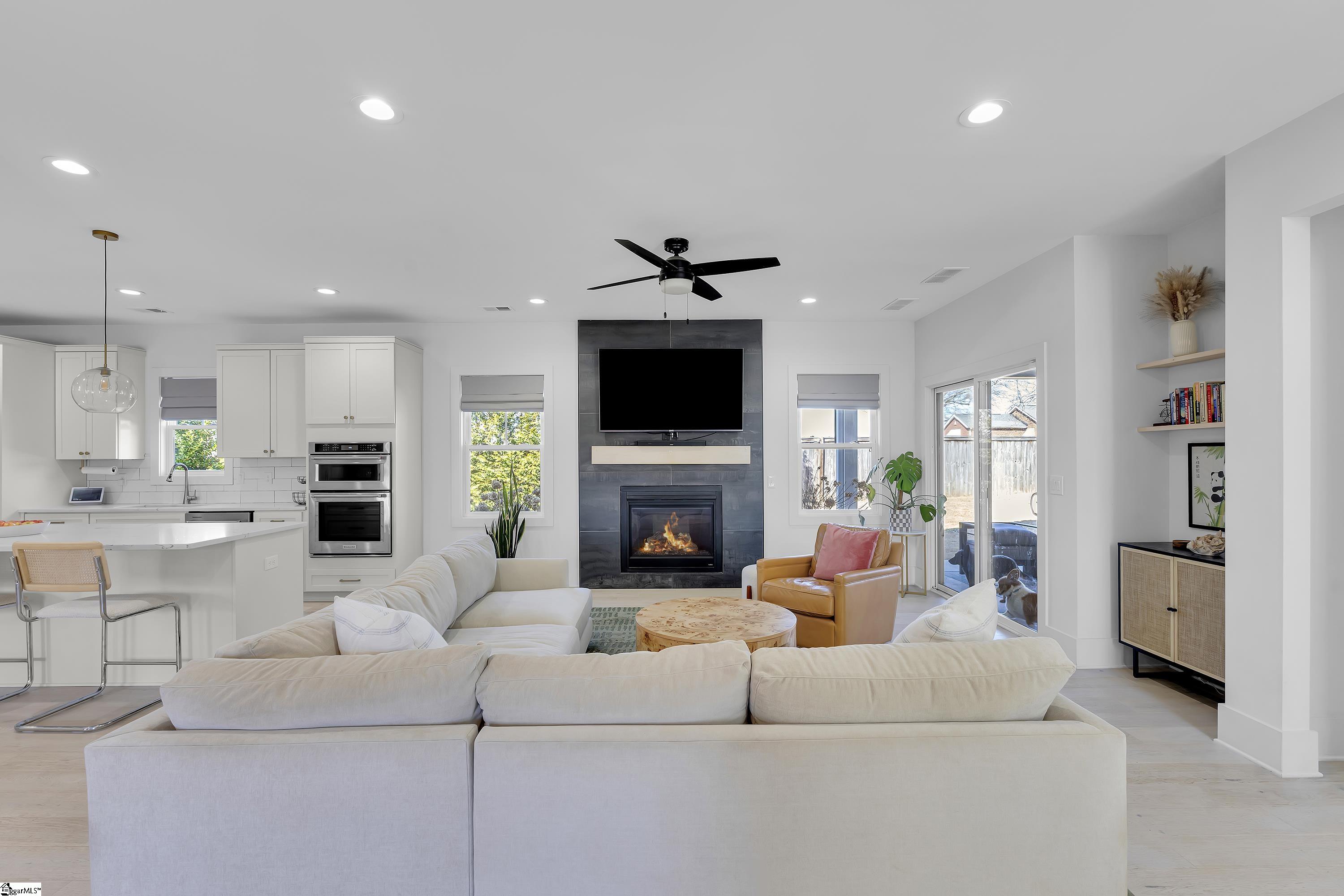 1 Azalea Spring Court