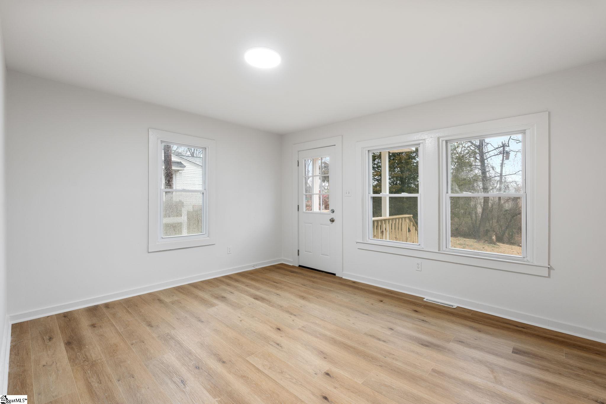 12 White Horse Road Extension