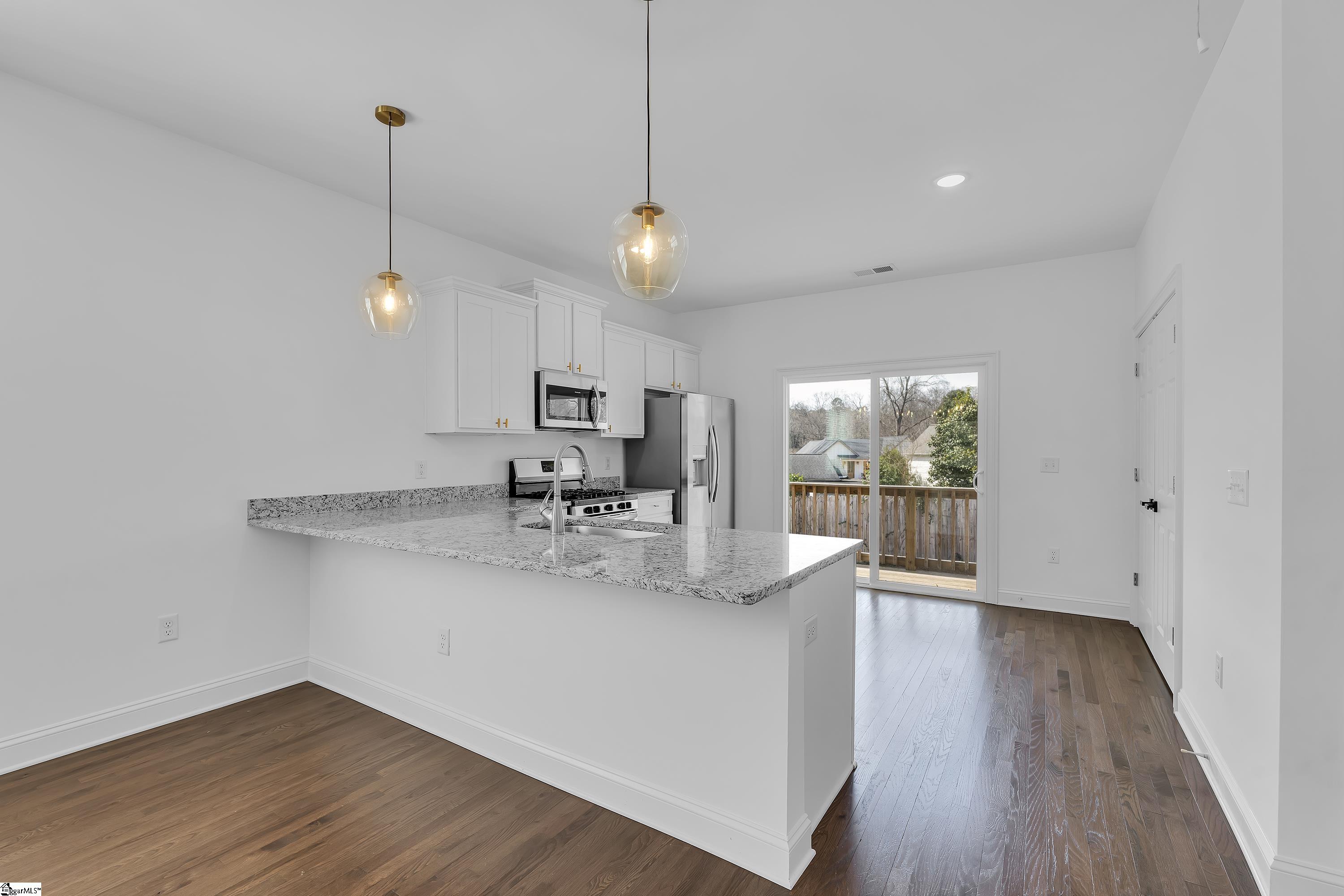 336 Prosperity Avenue