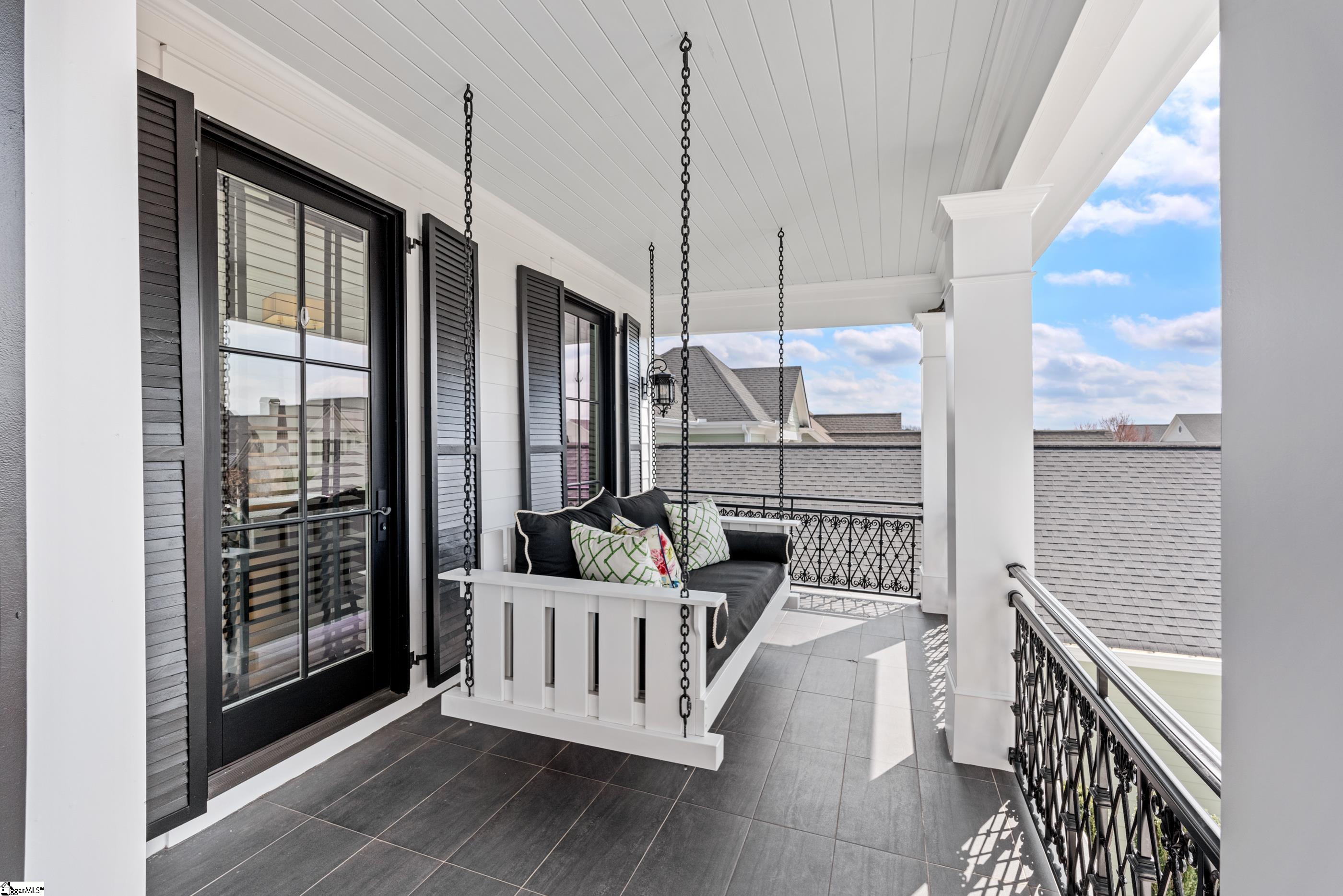 112 Verdae Crest Drive