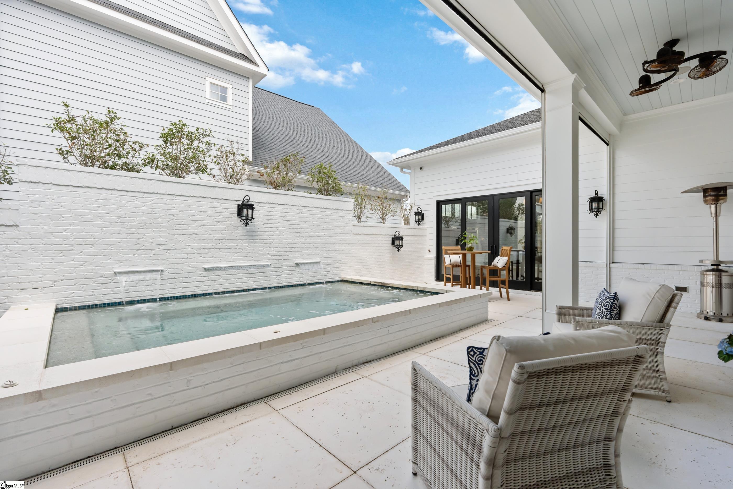 112 Verdae Crest Drive