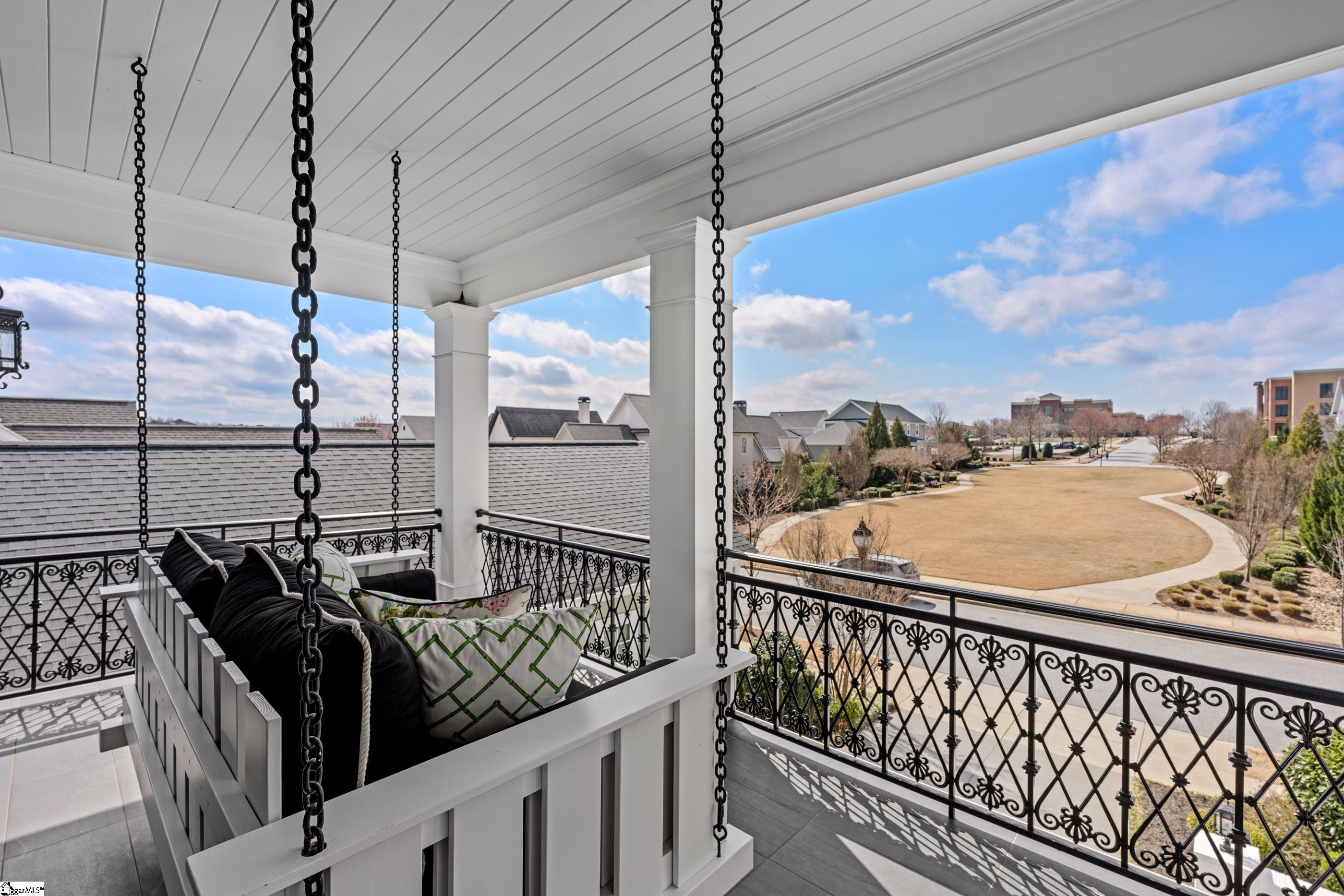 112 Verdae Crest Drive