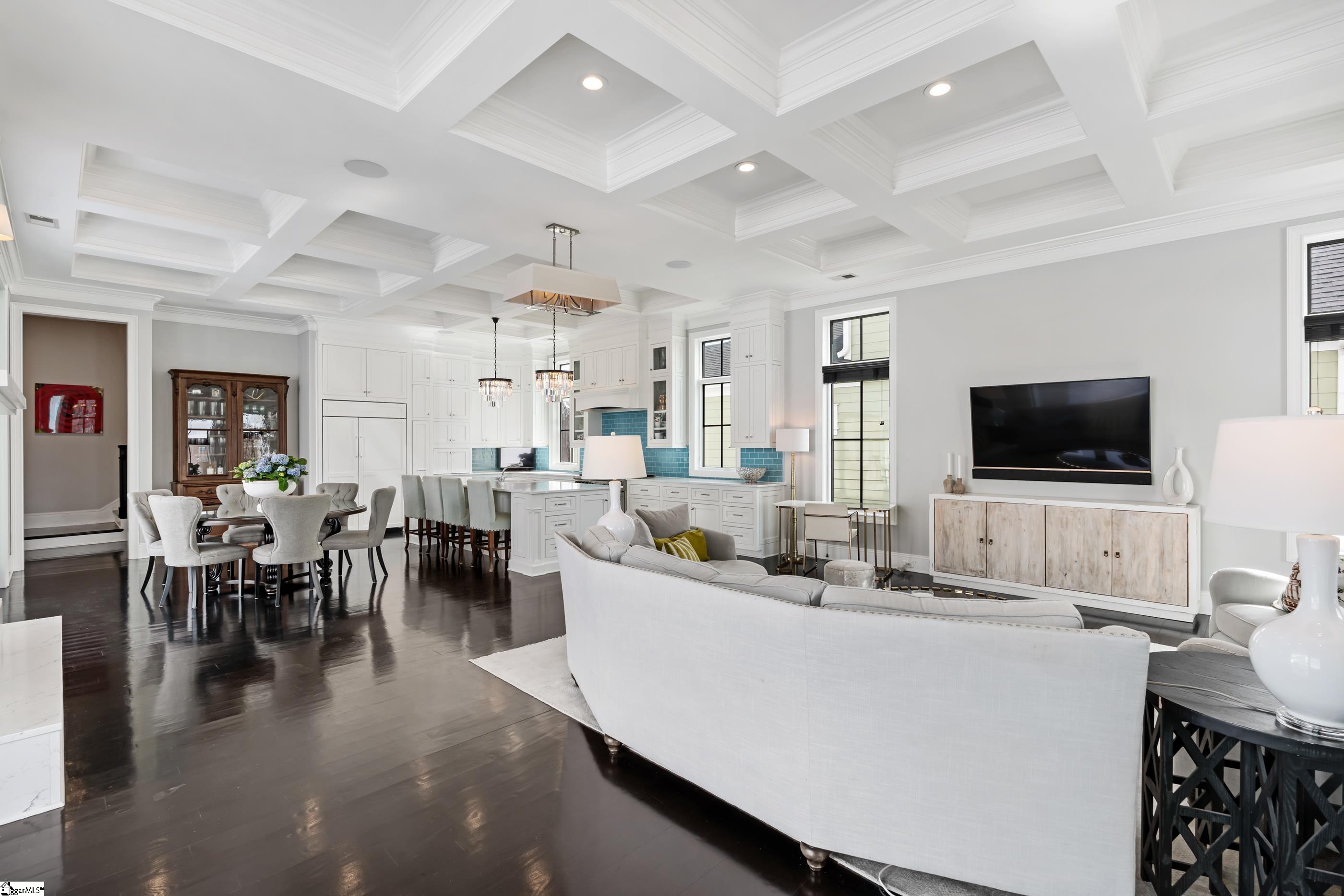 112 Verdae Crest Drive