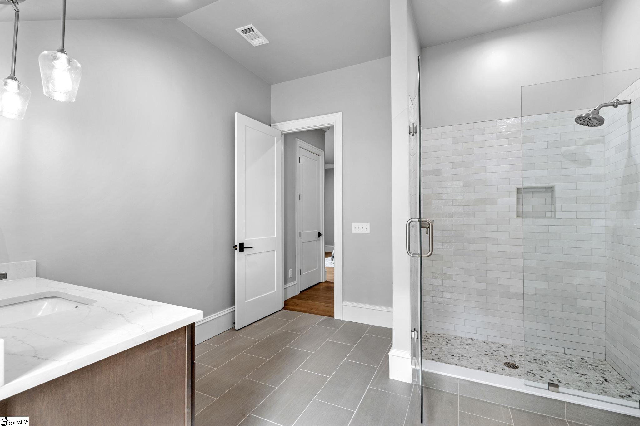 129 Mount Vista Avenue