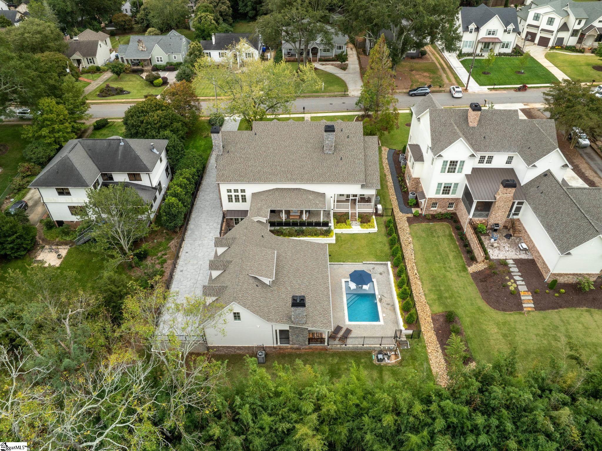 129 Mount Vista Avenue