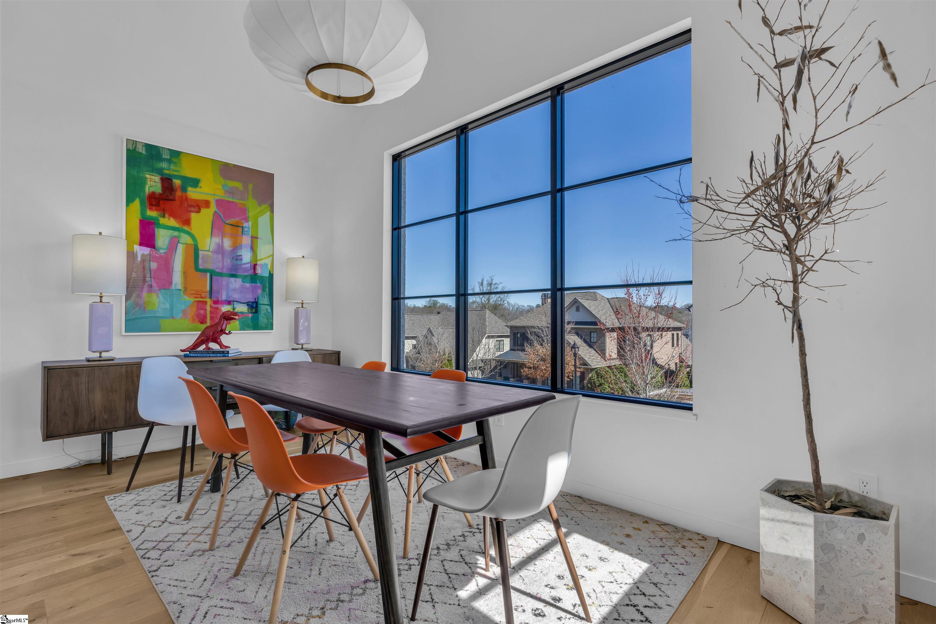 32 Gardenview Avenue