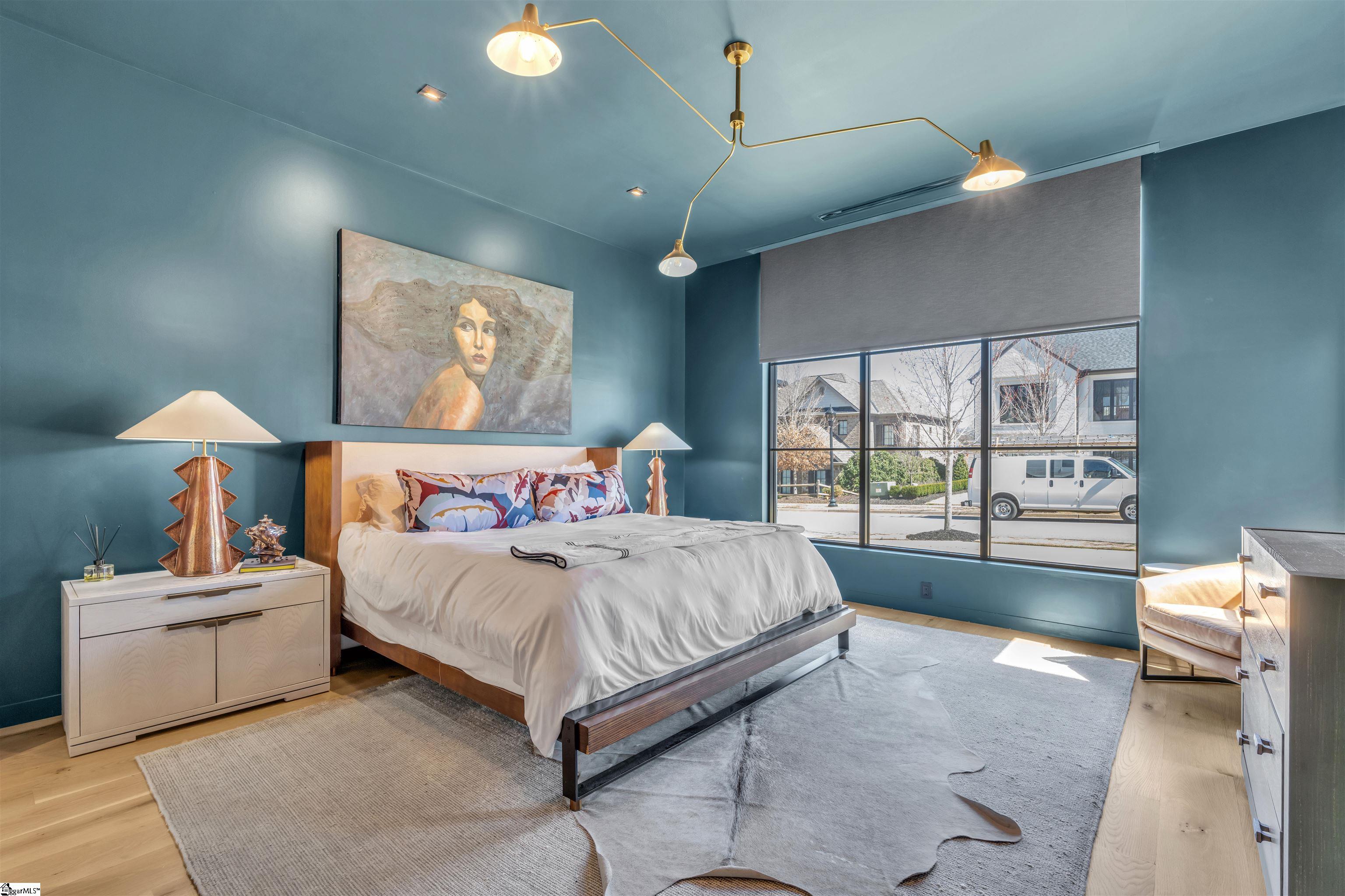 32 Gardenview Avenue