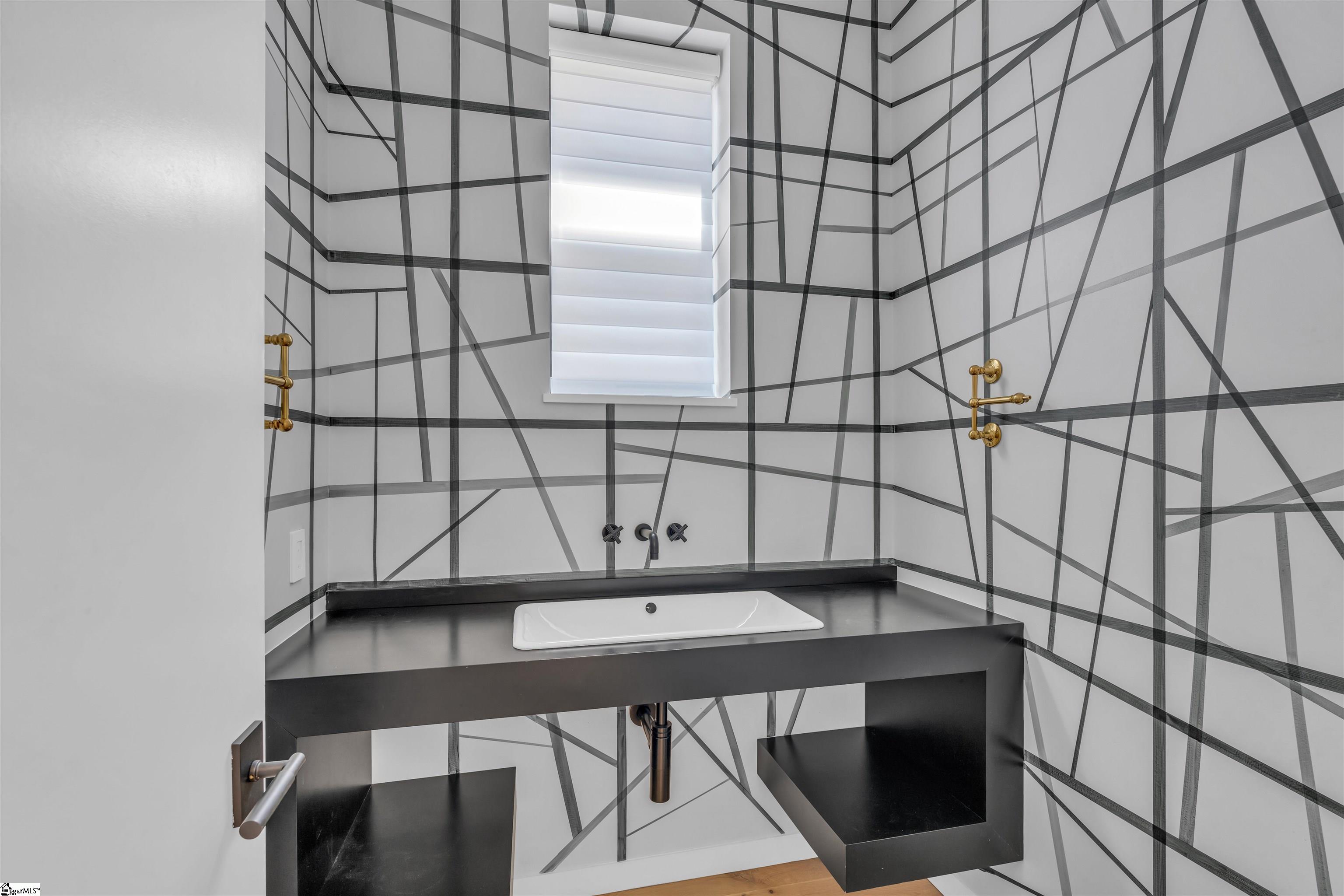 32 Gardenview Avenue