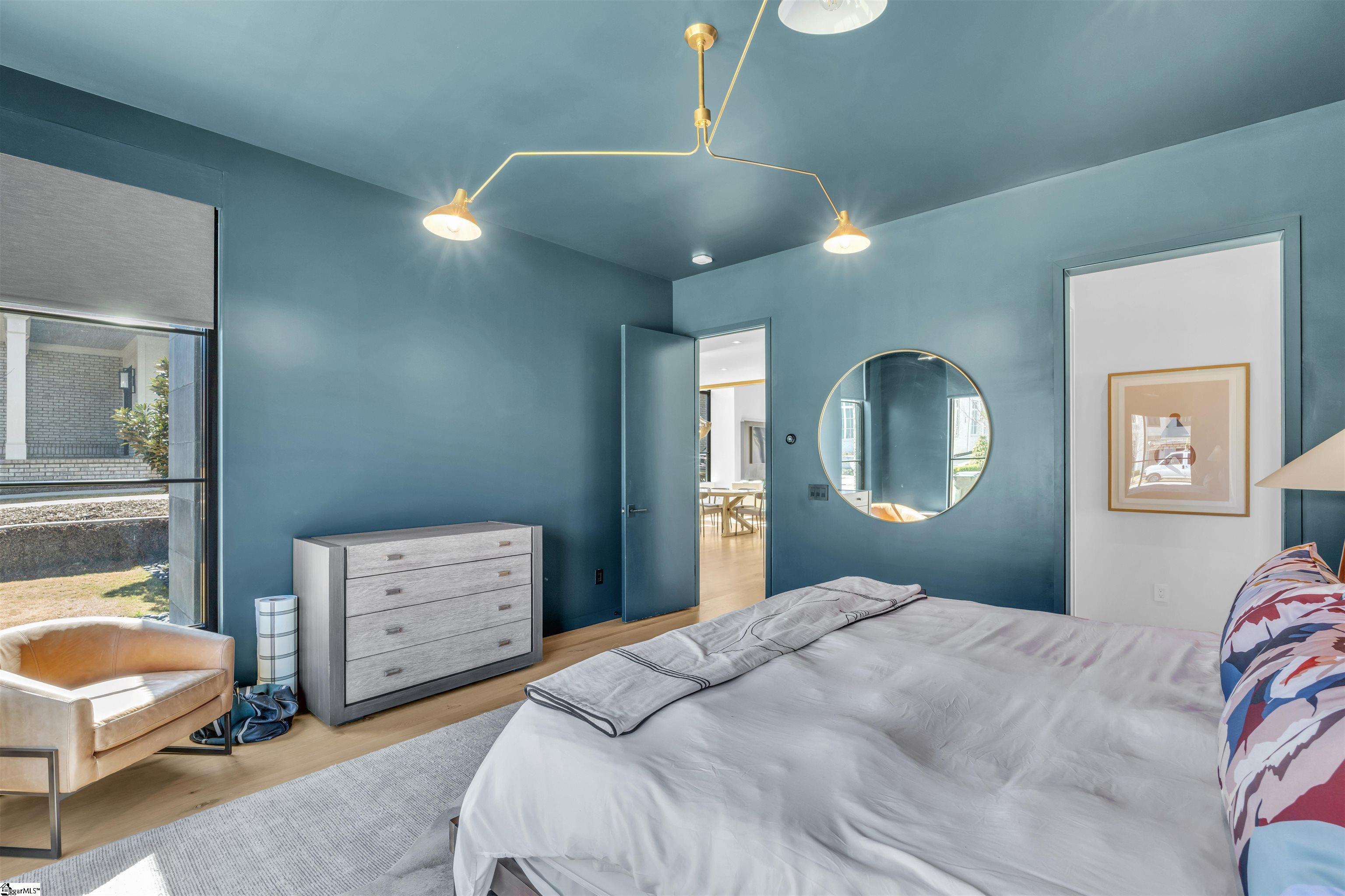 32 Gardenview Avenue