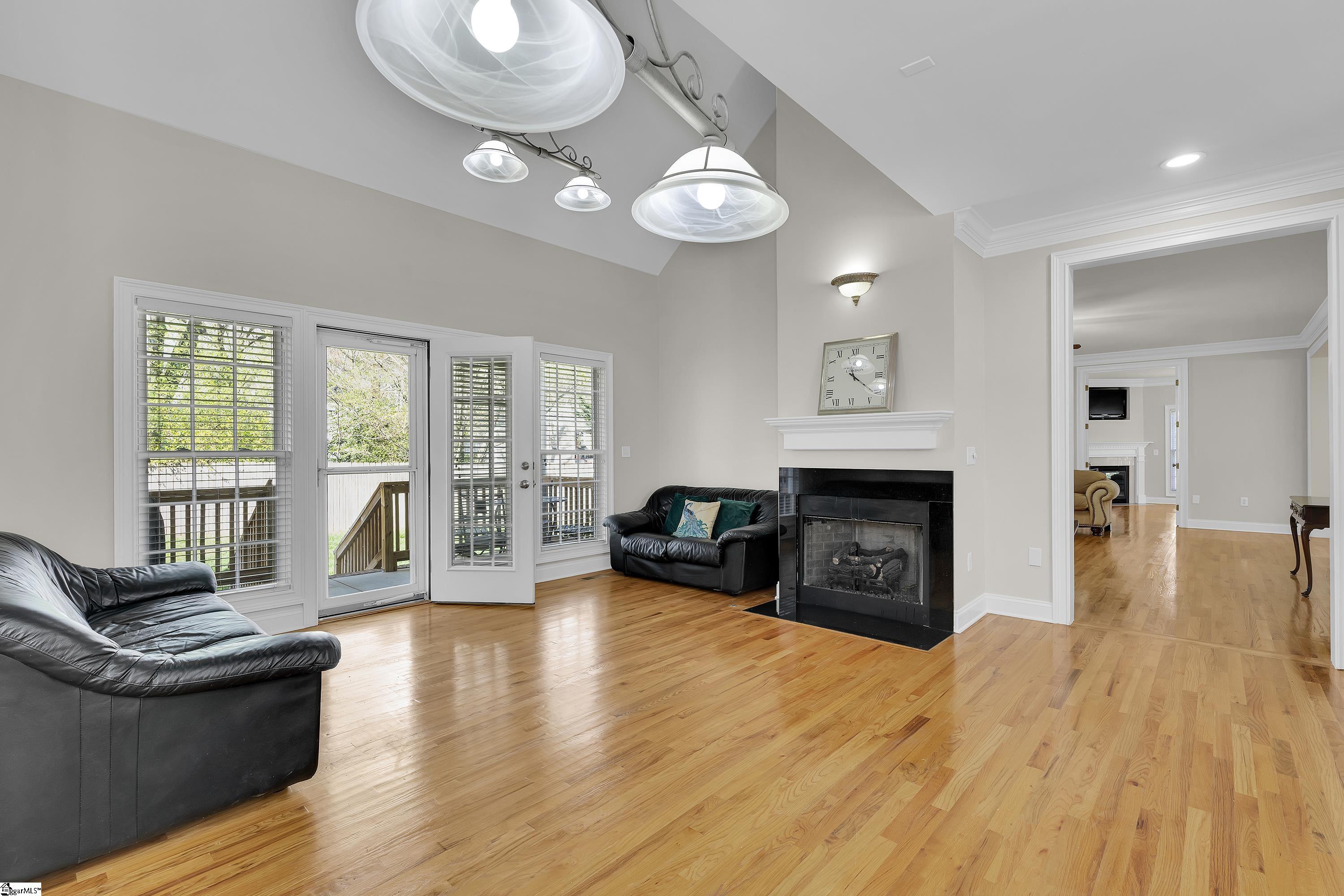 11 Caliston Court