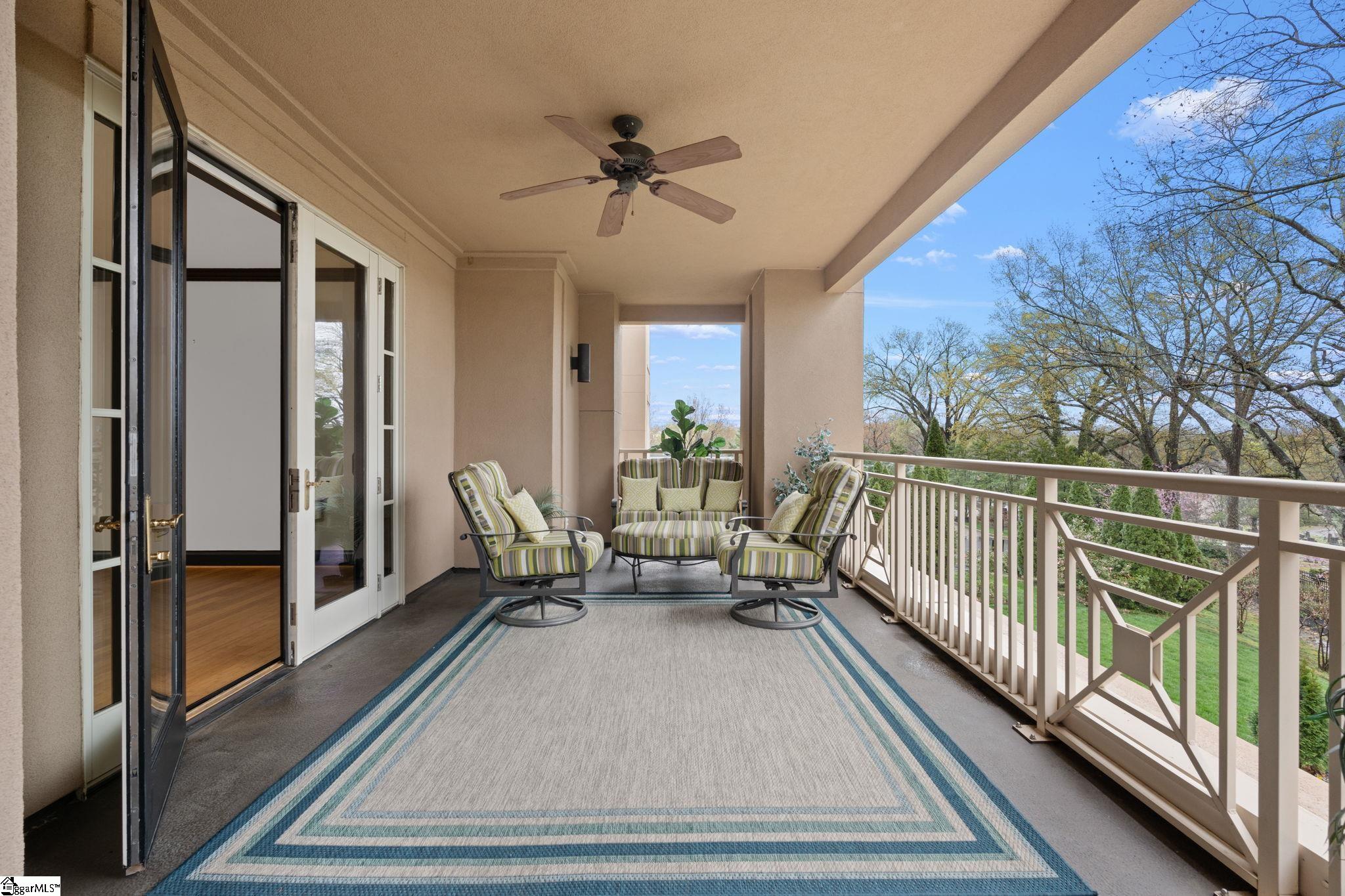 400 N Main Street # 203