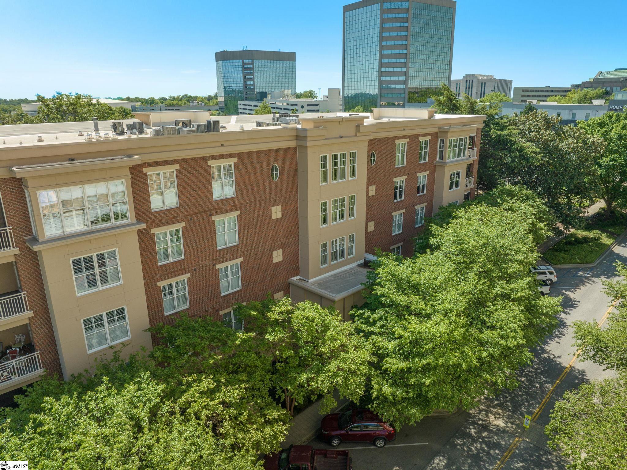 400 N Main Street # 203