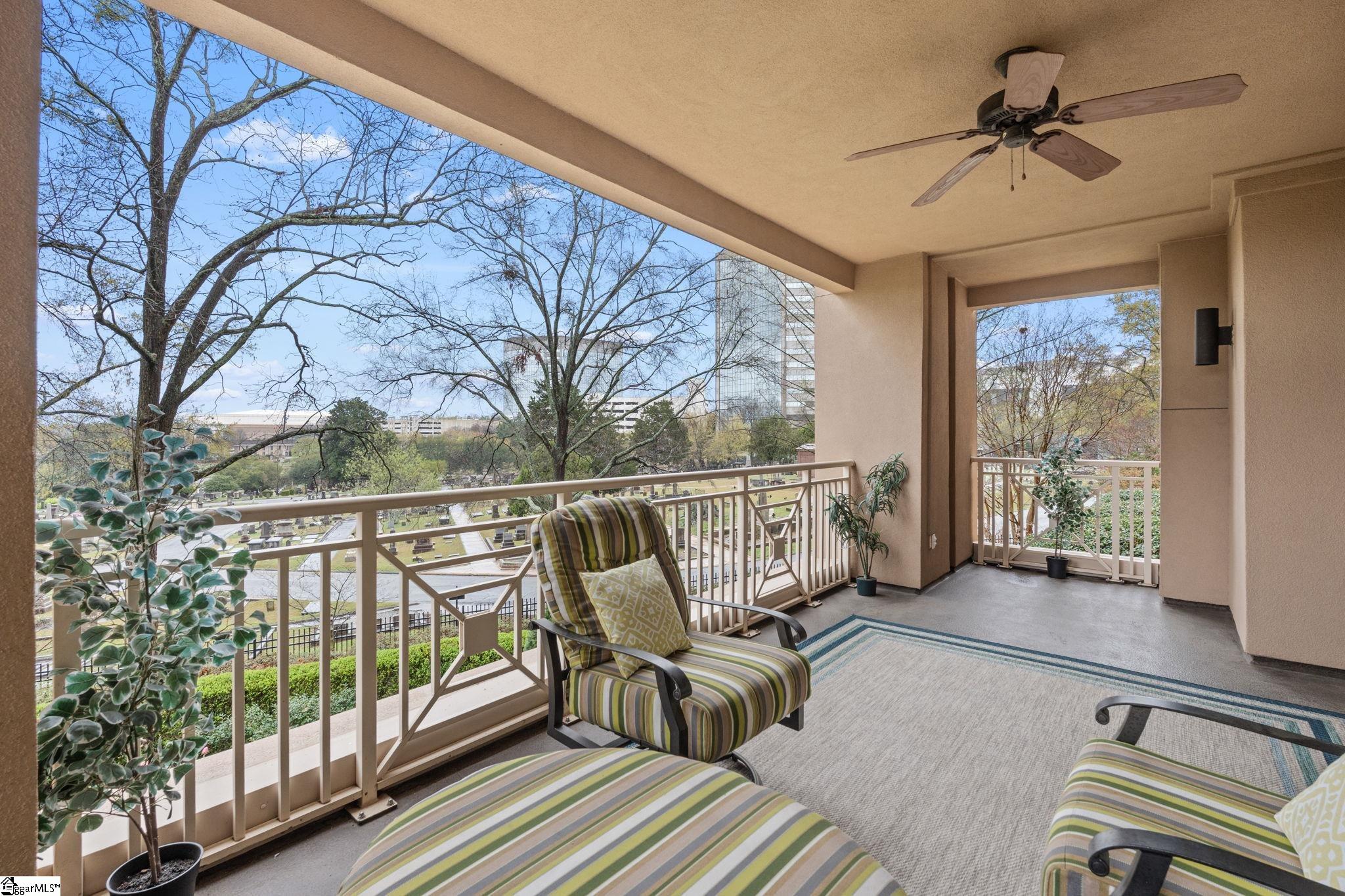 400 N Main Street # 203