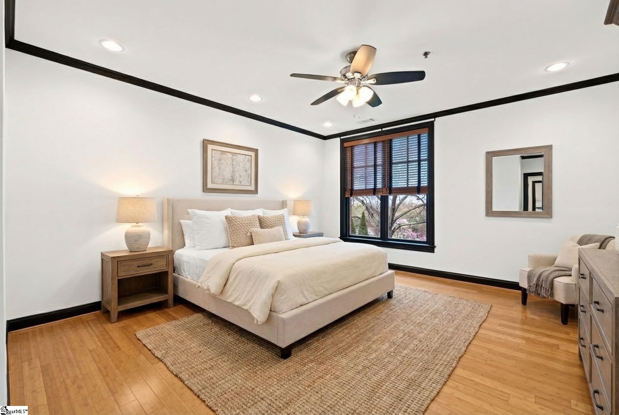 400 N Main Street # 203