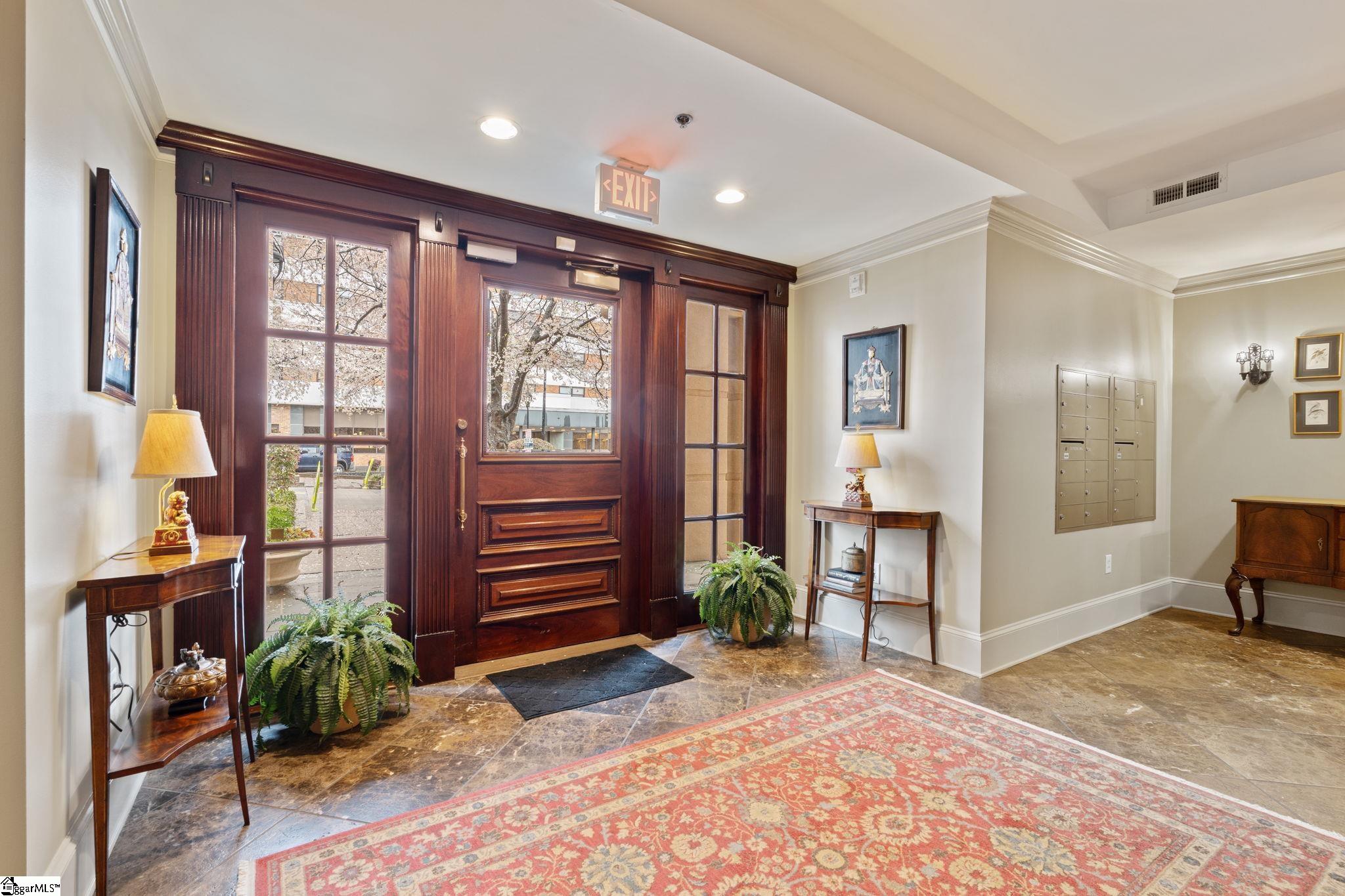 400 N Main Street # 203