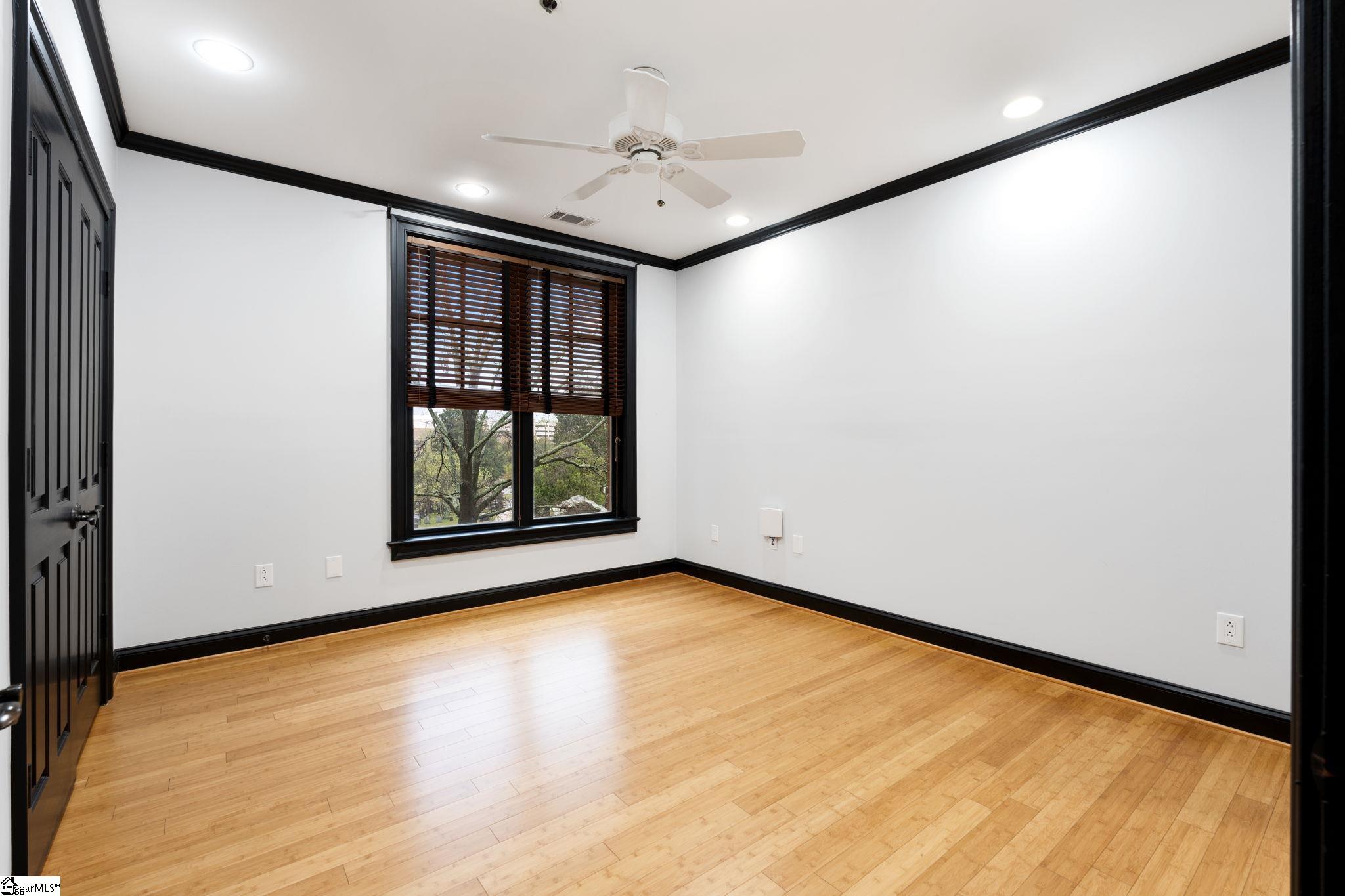 400 N Main Street # 203