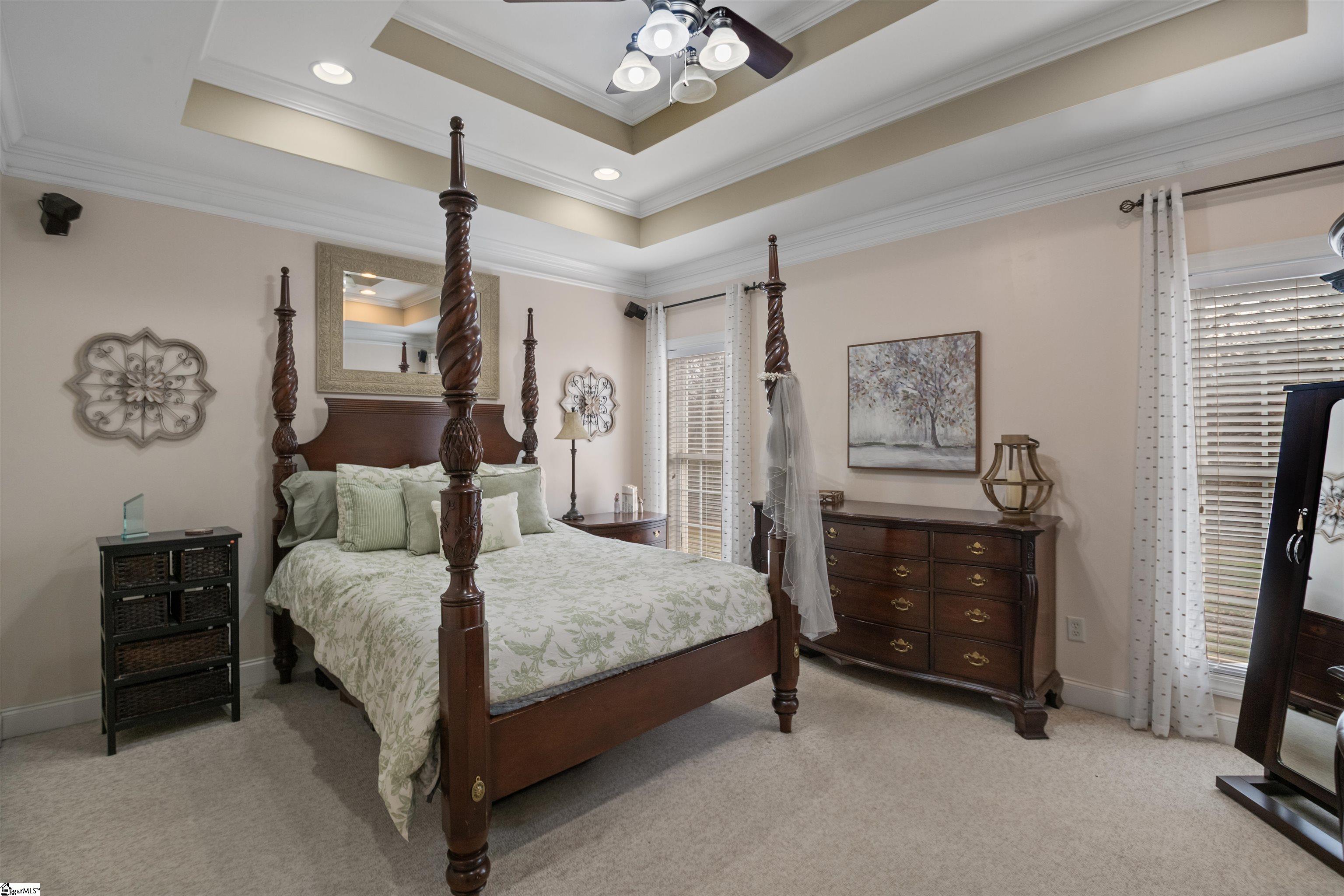 111 Hunting Meadow