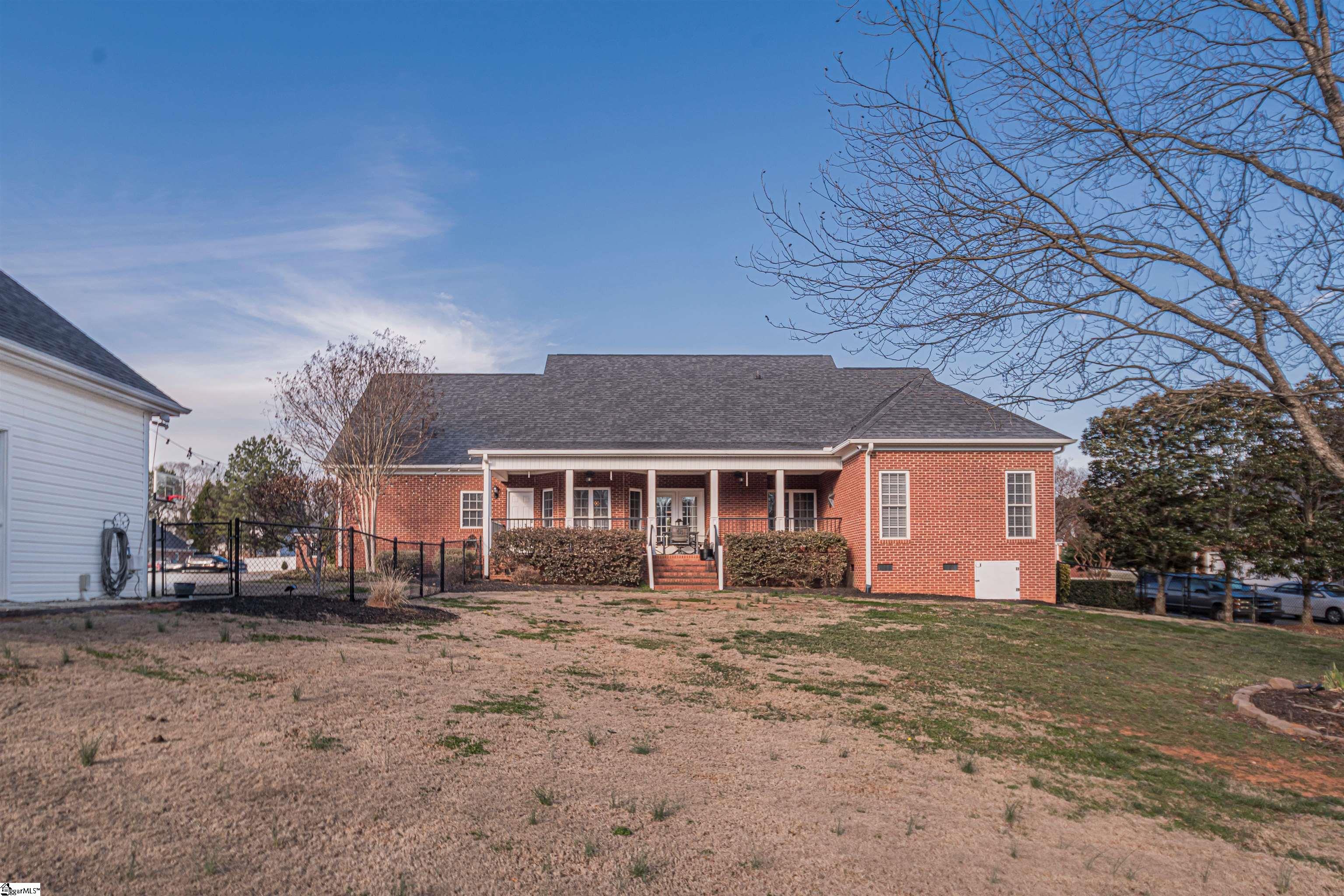 111 Hunting Meadow