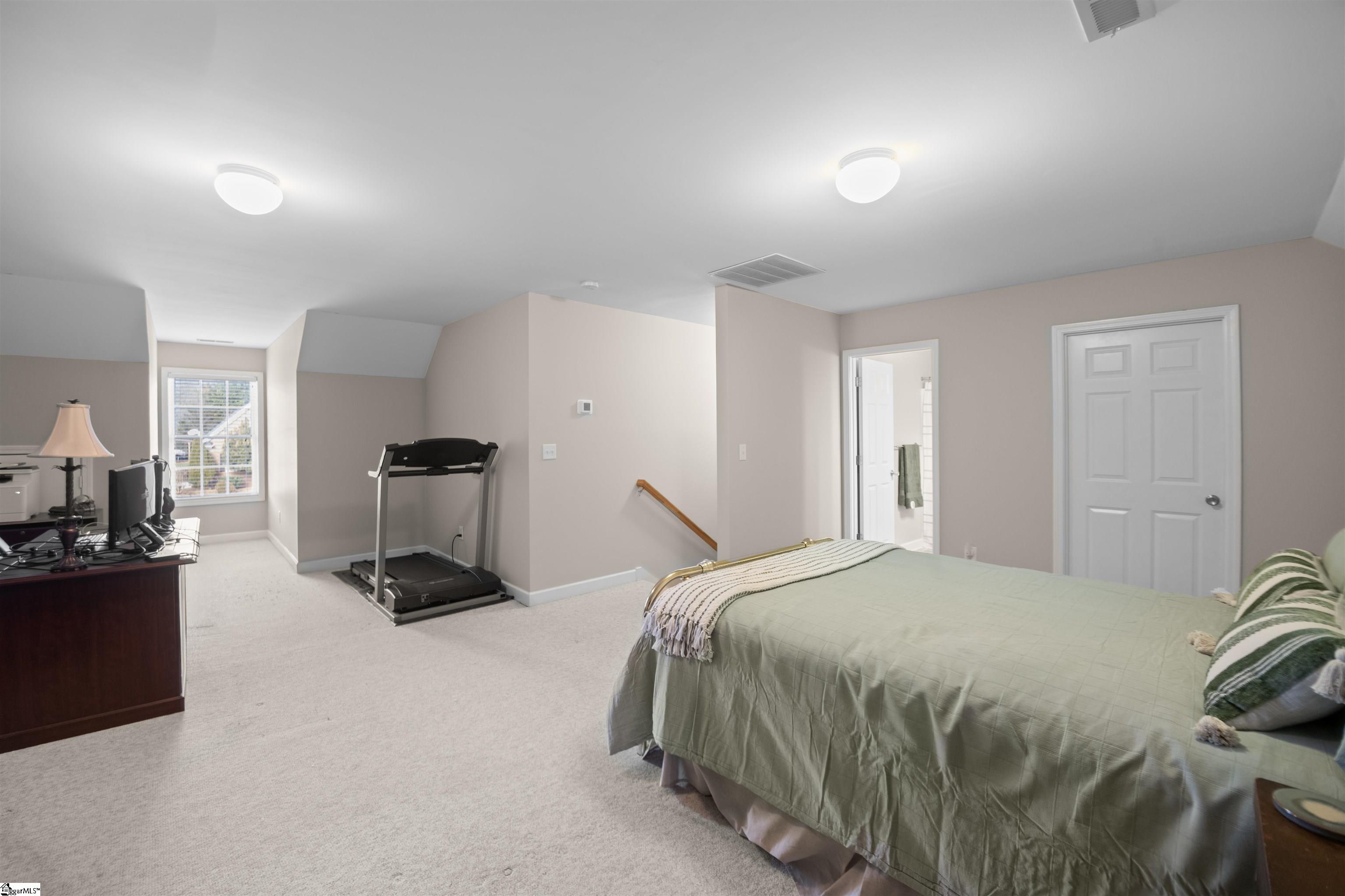 111 Hunting Meadow
